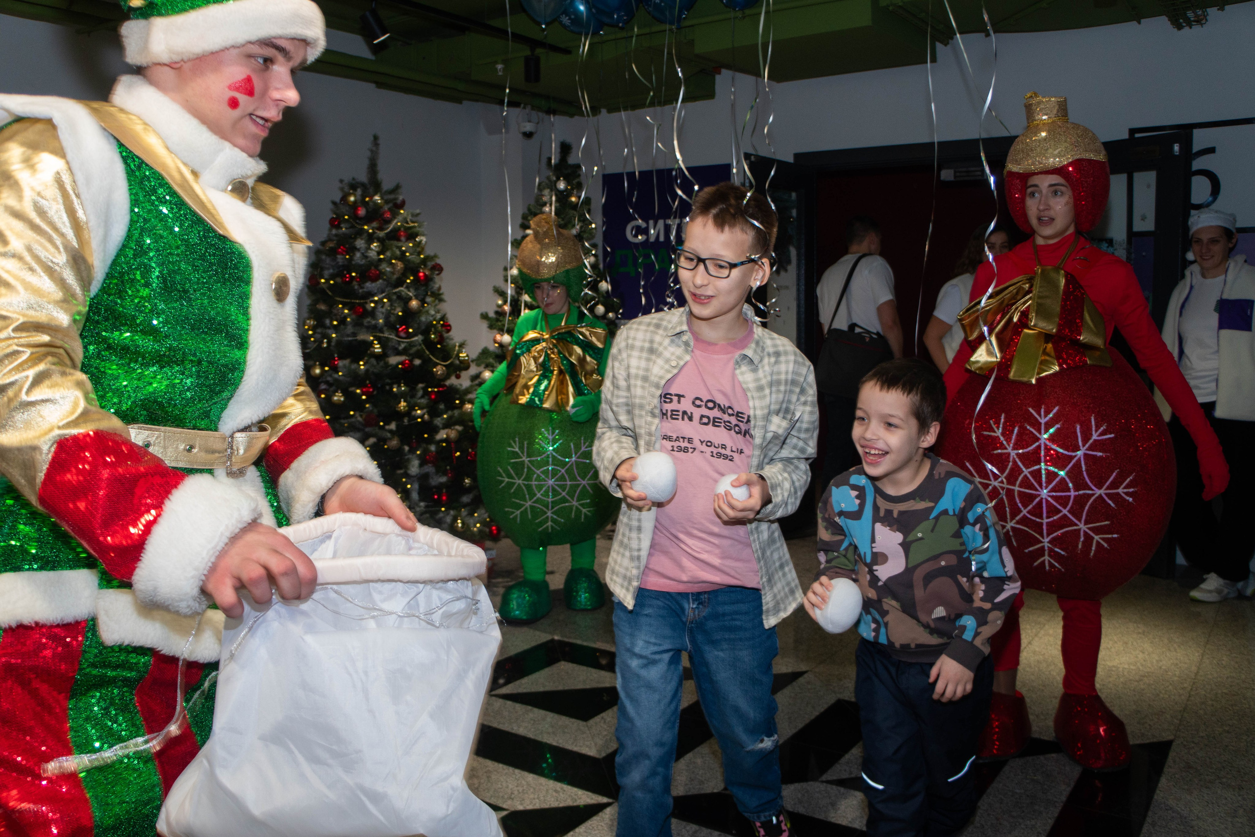 Ситидрайв. Ёлки 2024. Фотограф / видеограф в Москве и Сочи Sofia Riversong