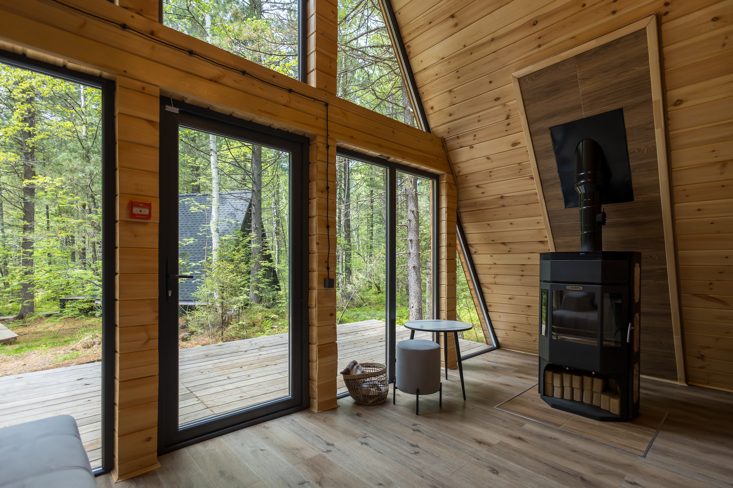 Фотосъемка парк-отеля «Тэнгис» в Мурино. Интерьерный, предметный и контент фотограф в Иркутске Наталья Карпова