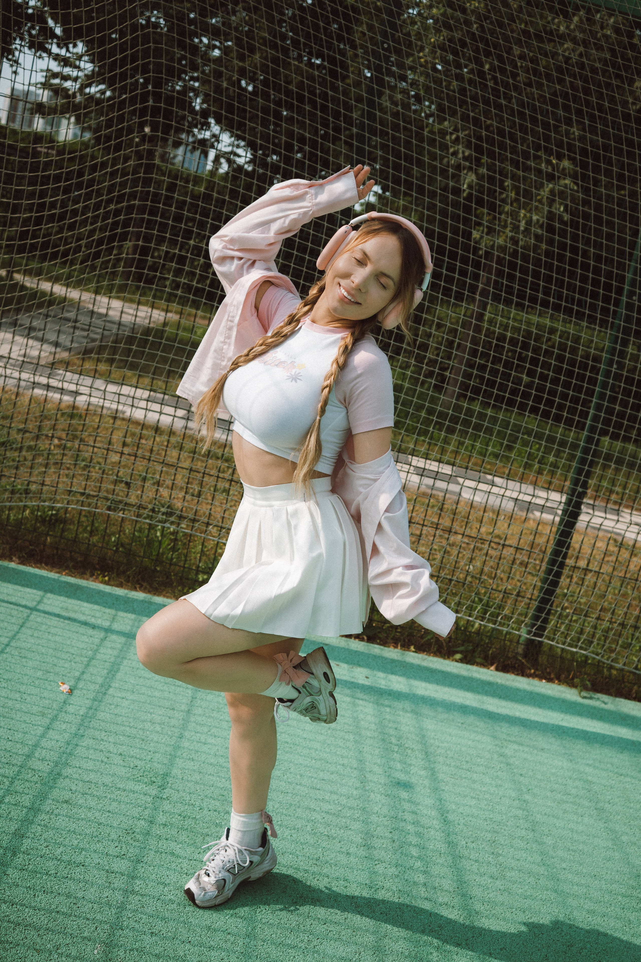 Ретро съемка с роликами — модель Евгения. Фотограф Москва и Видеограф Москва