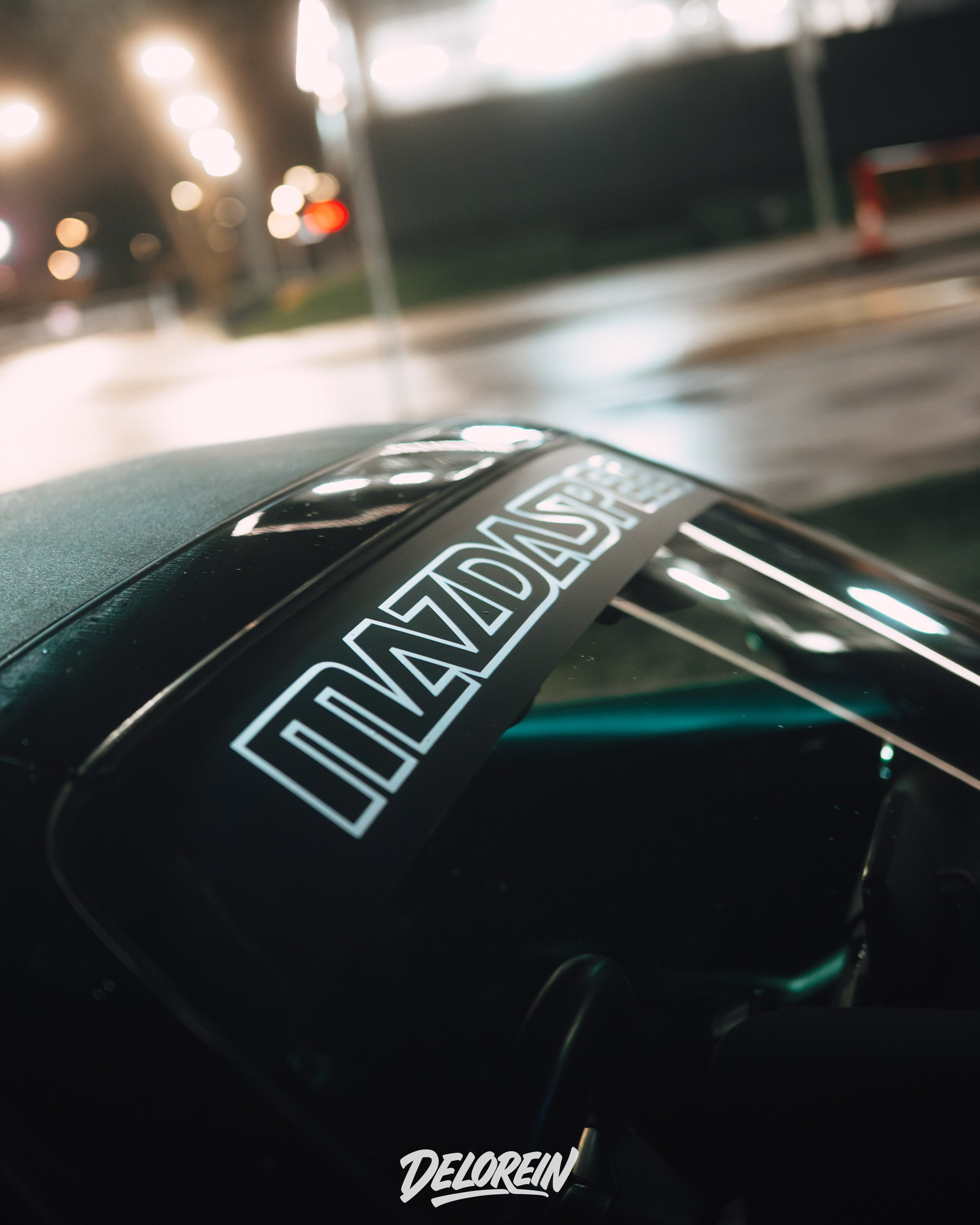 Downfly 15 апреля 2026. DeLorein