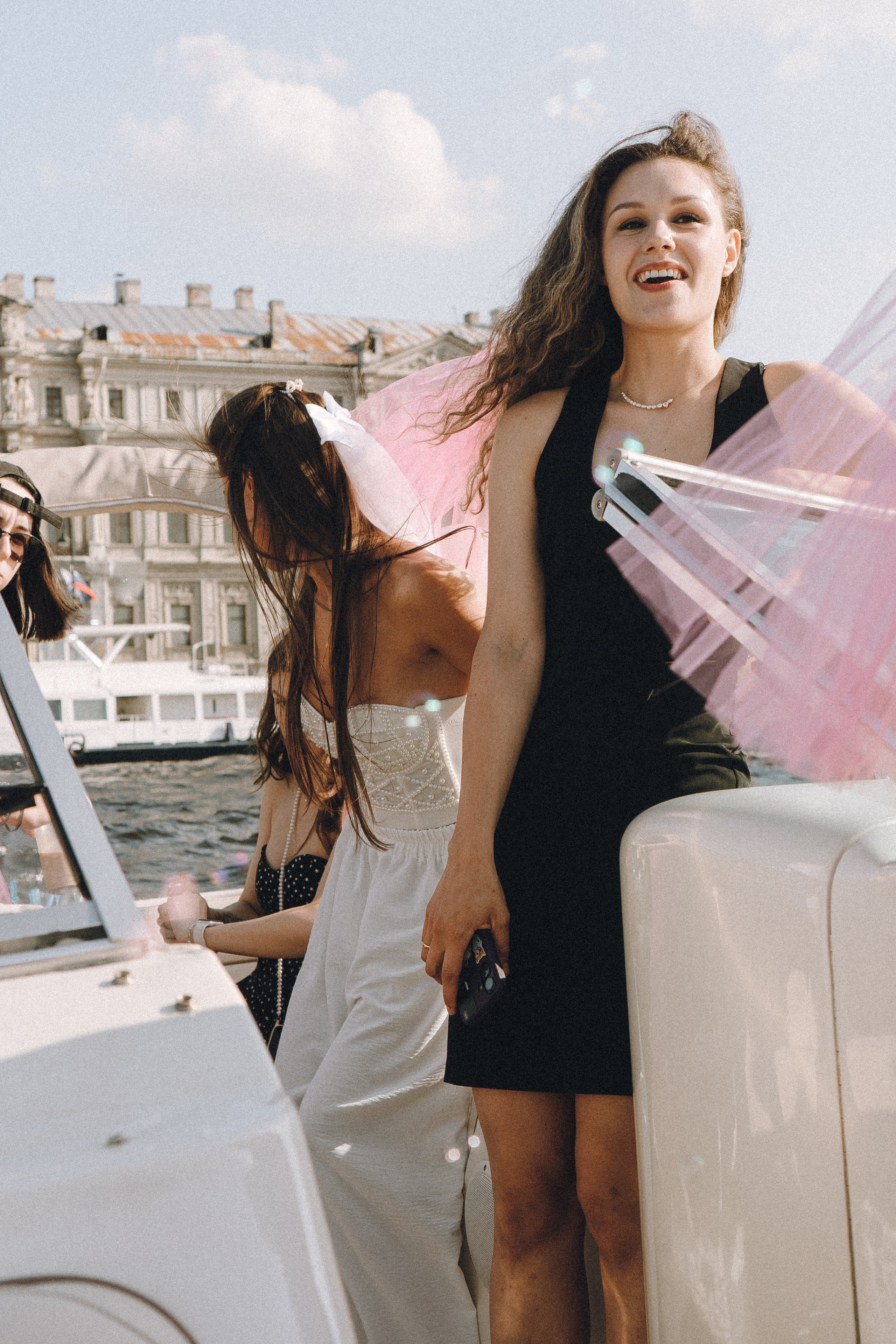 ДЕВИЧНИК НА КАТЕРЕ. Профессиональный фотограф, Санкт-Петербург — Виктория Богомолова
