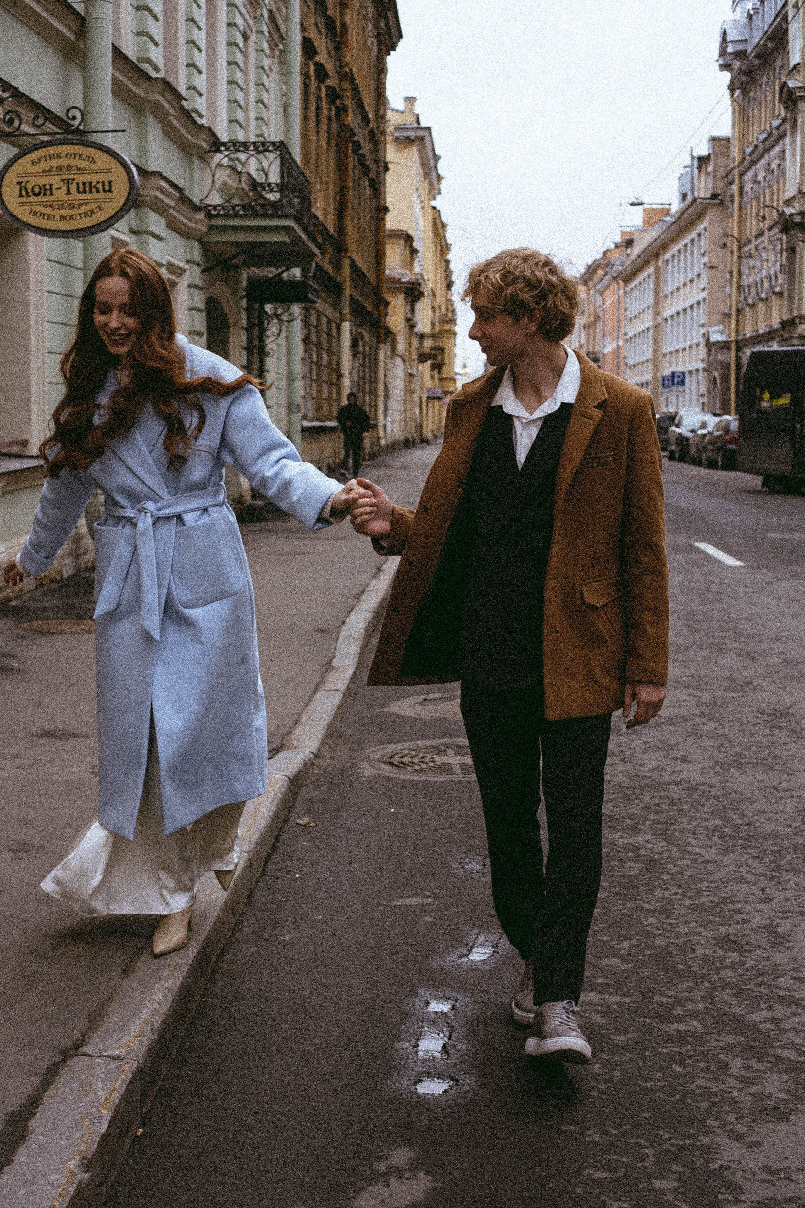 СВАДЕБНАЯ ПРОГУЛКА ПО ПЕТРОГРАДКЕ ВЕСНОЙ (ФОТОСЕССИИЯ ПАРЫ СВАДЕБНАЯ). Профессиональный фотограф, Санкт-Петербург — Виктория Богомолова