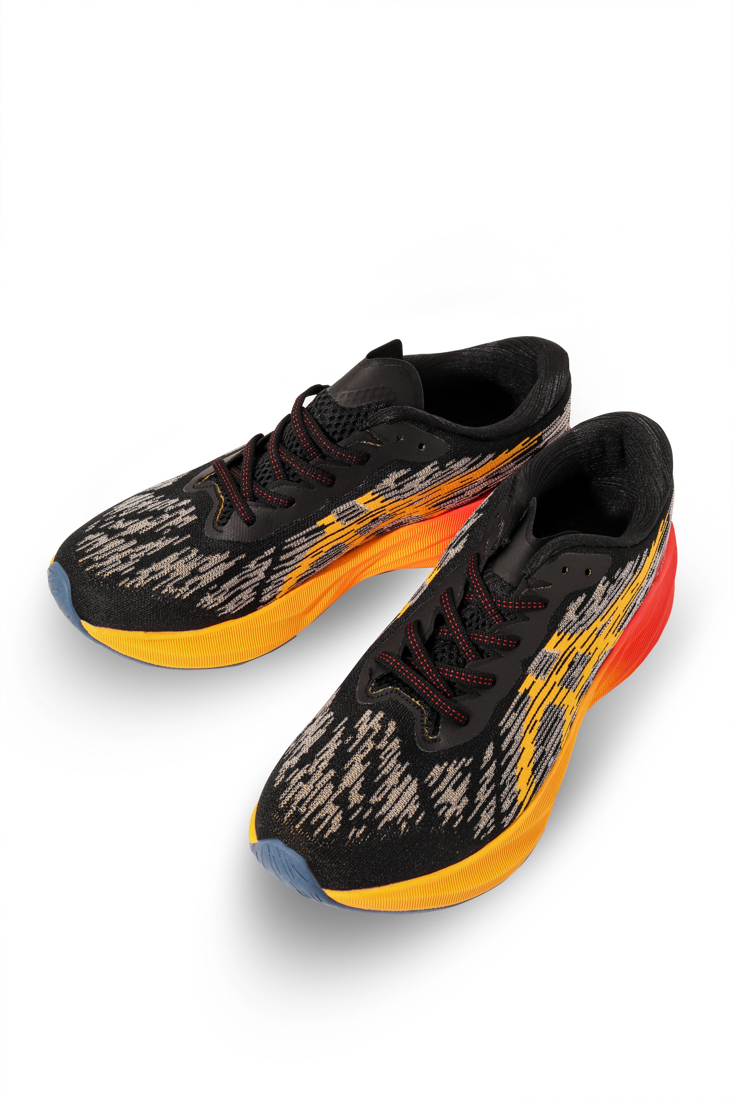 Кроссовки. Руденко Дарья предметный фотограф, Москва