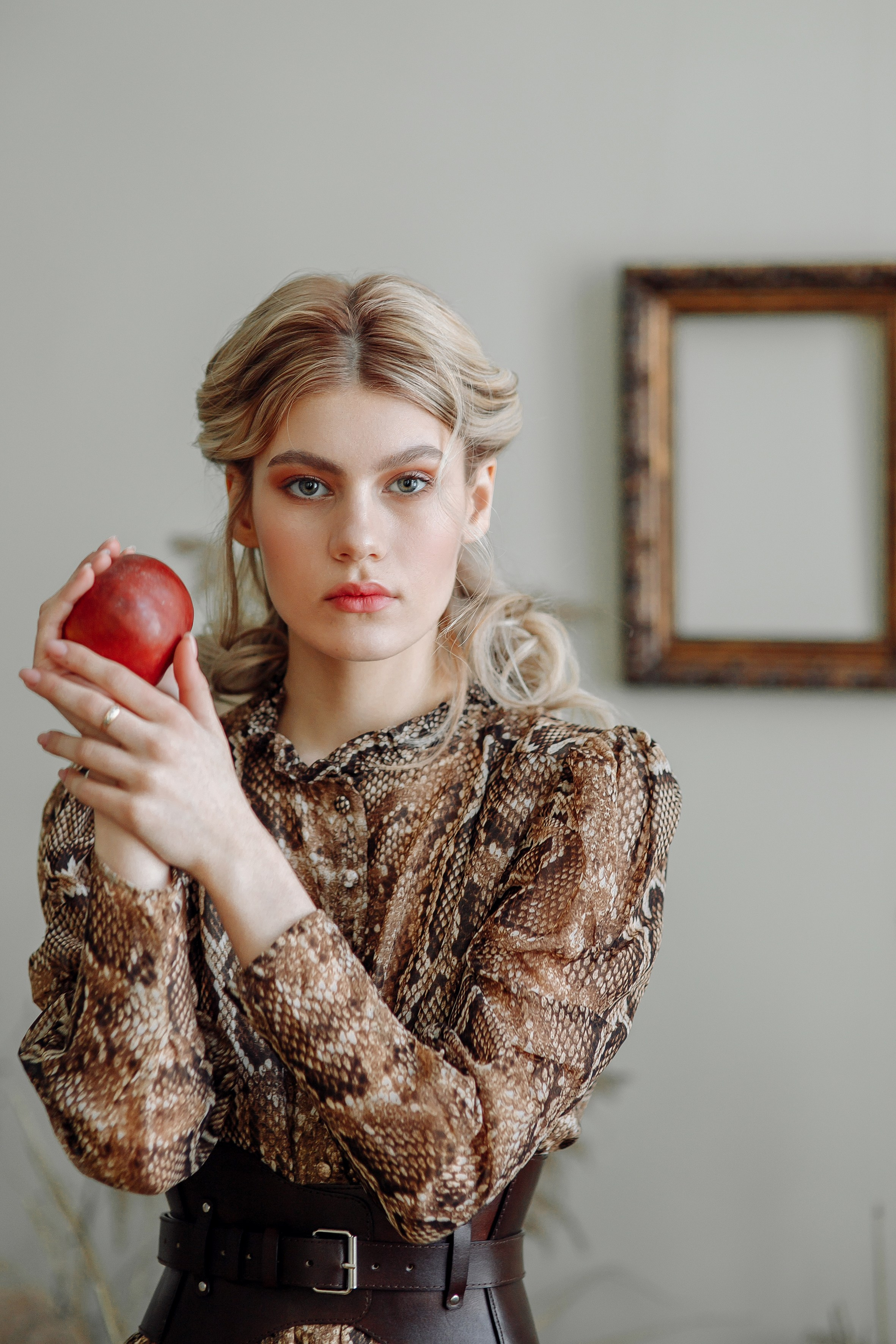 Портретная фотосессия Насти. Свадебный фотограф Москва