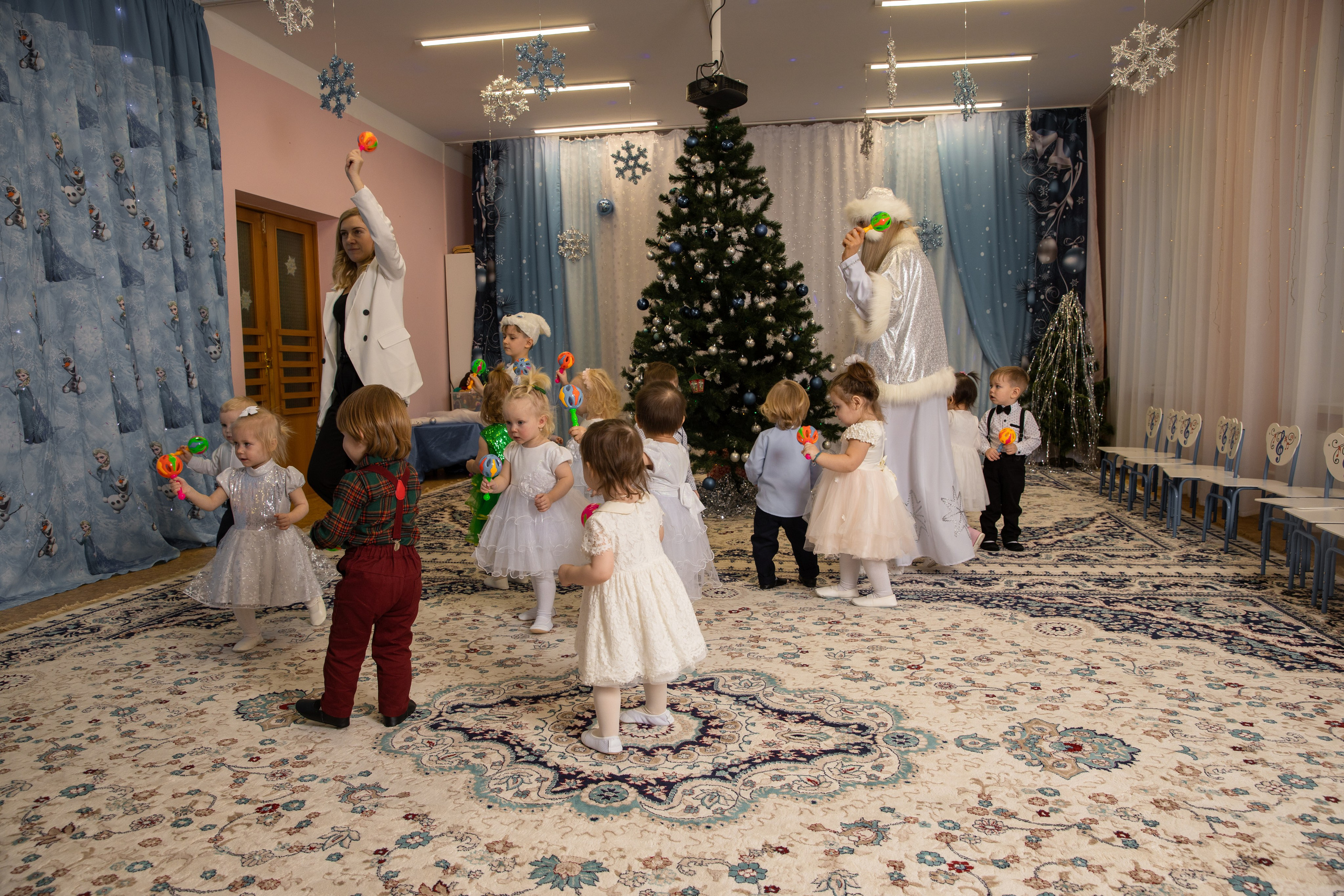 Новогодний утренник Успех. Фотограф в Железнодорожном и Балашихе