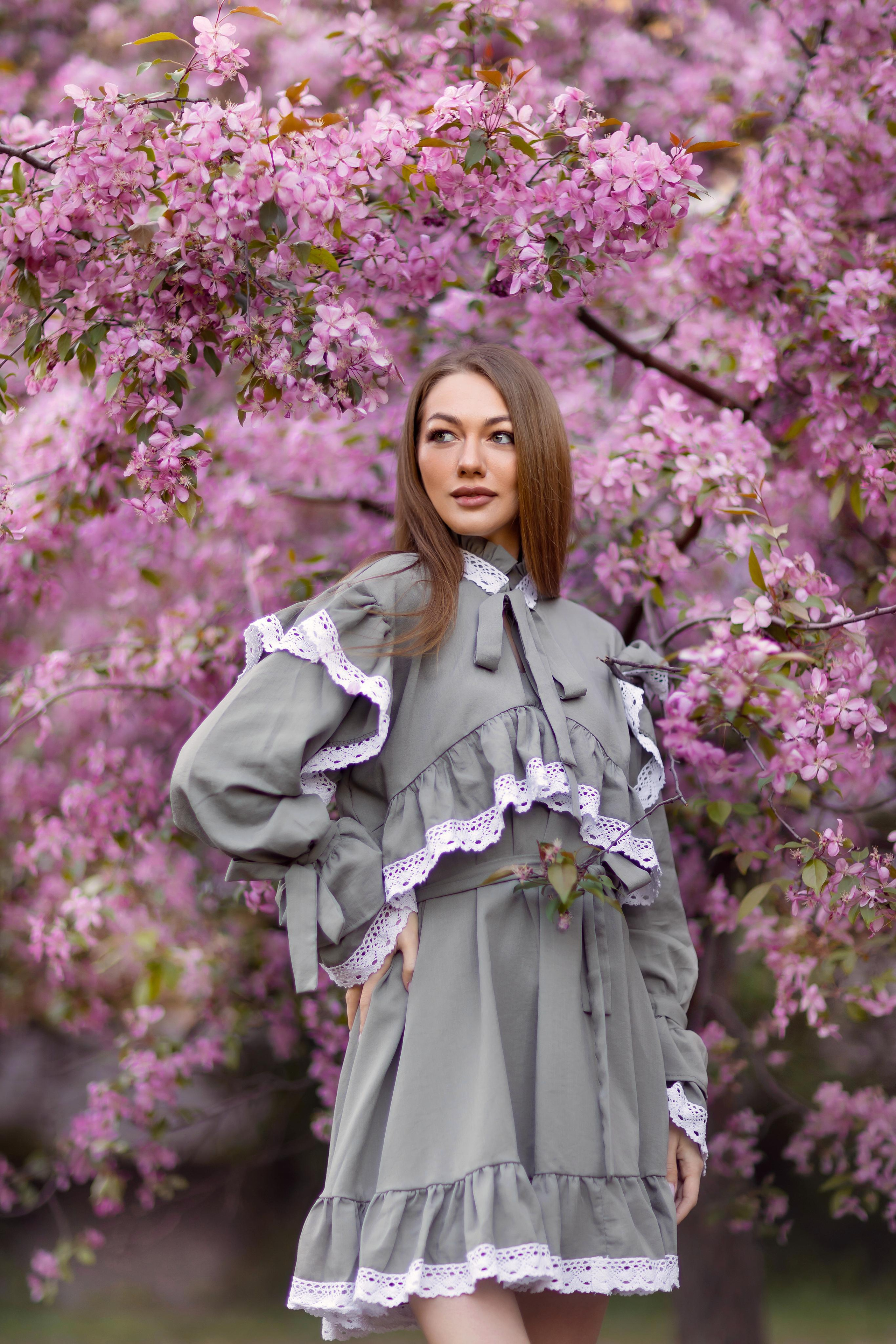 Весенние фотосессии в цветении. Семейный фотограф Надя Мелисова, фотограф беременности, Москва