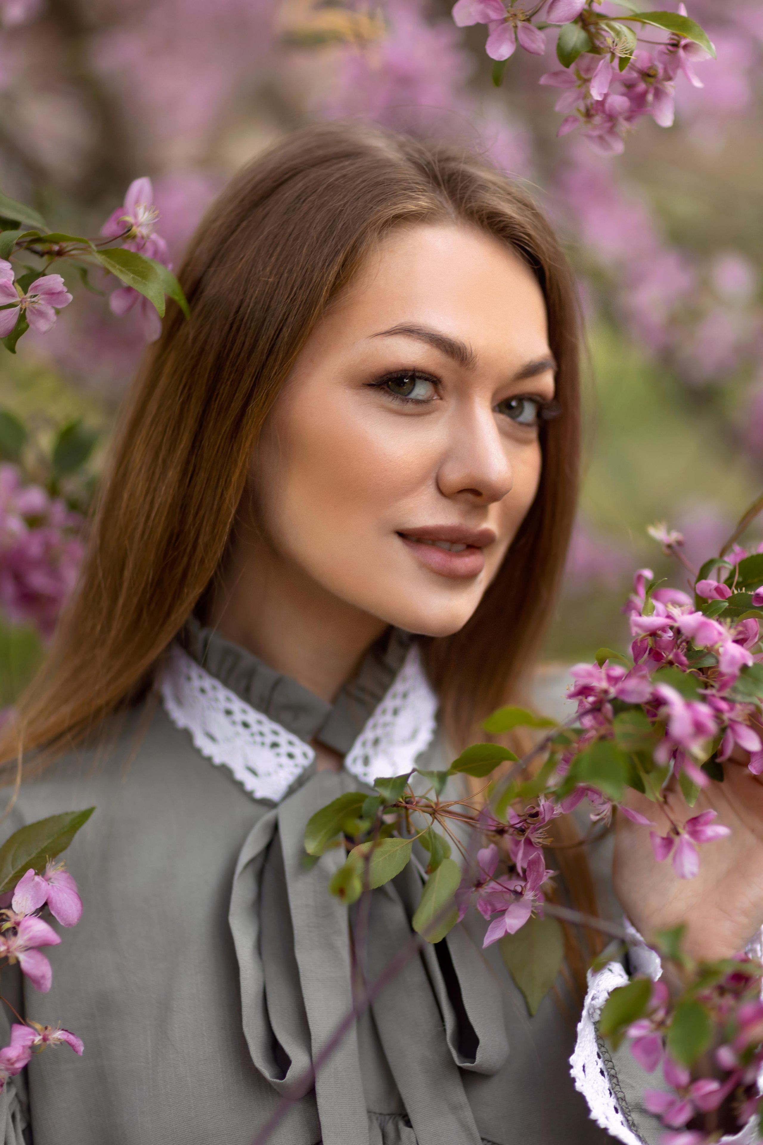 Весенние фотосессии в цветении. Семейный фотограф Надя Мелисова, фотограф беременности, Москва