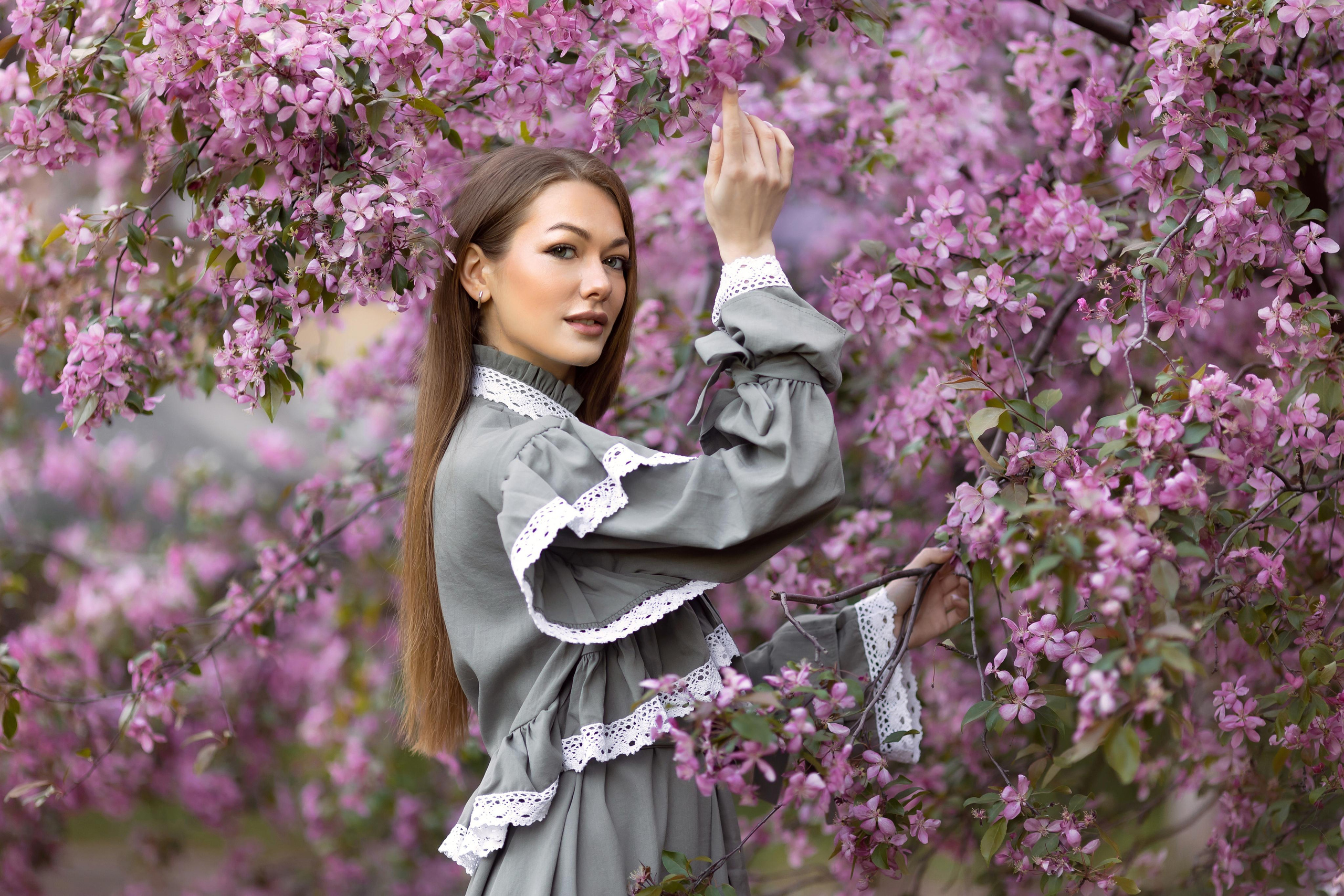 Весенние фотосессии в цветении. Семейный фотограф Надя Мелисова, фотограф беременности, Москва