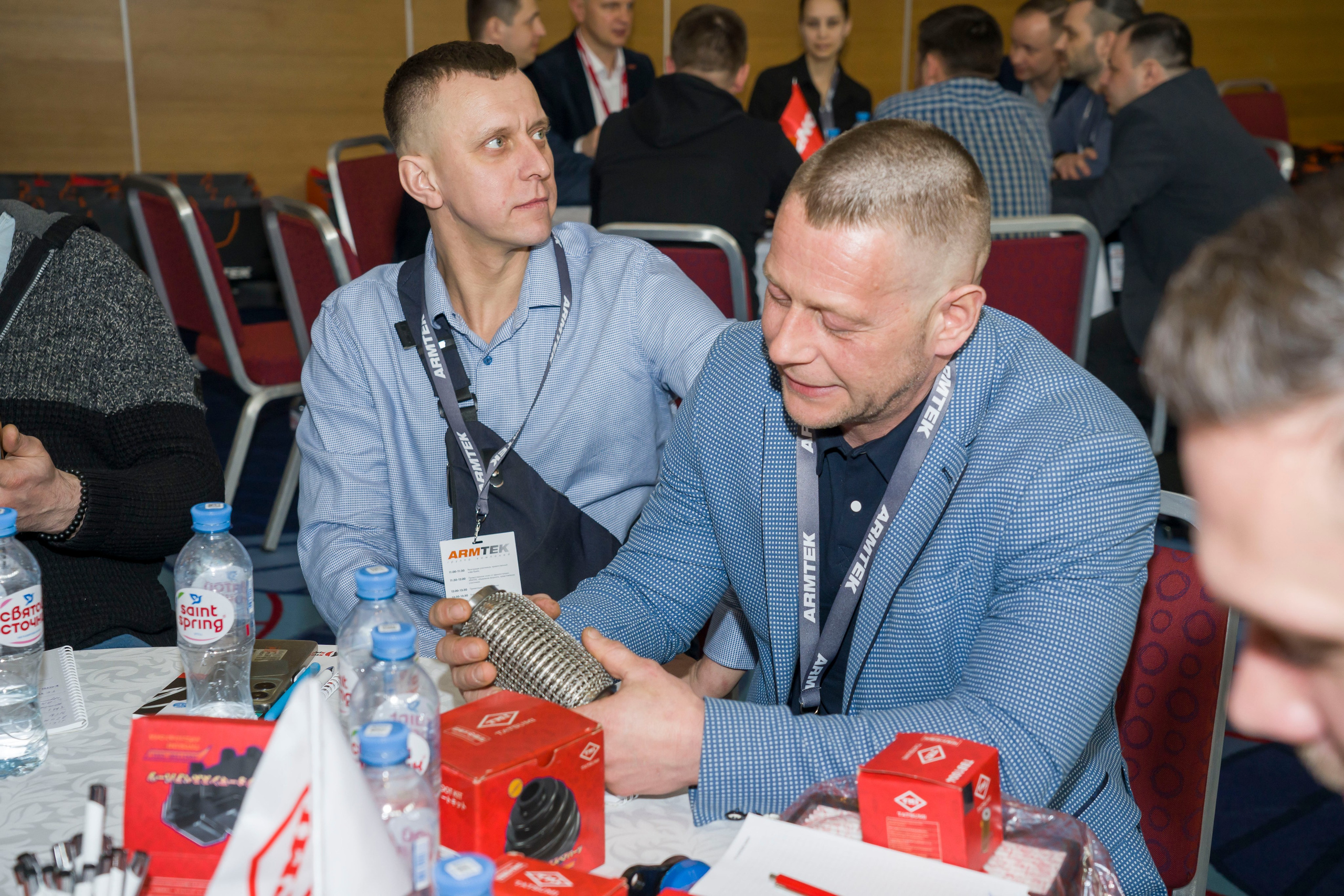 бизнес встреча форум конференция поставщиков и закупщиков автодилеров комплектующих автомобилей машин авто 