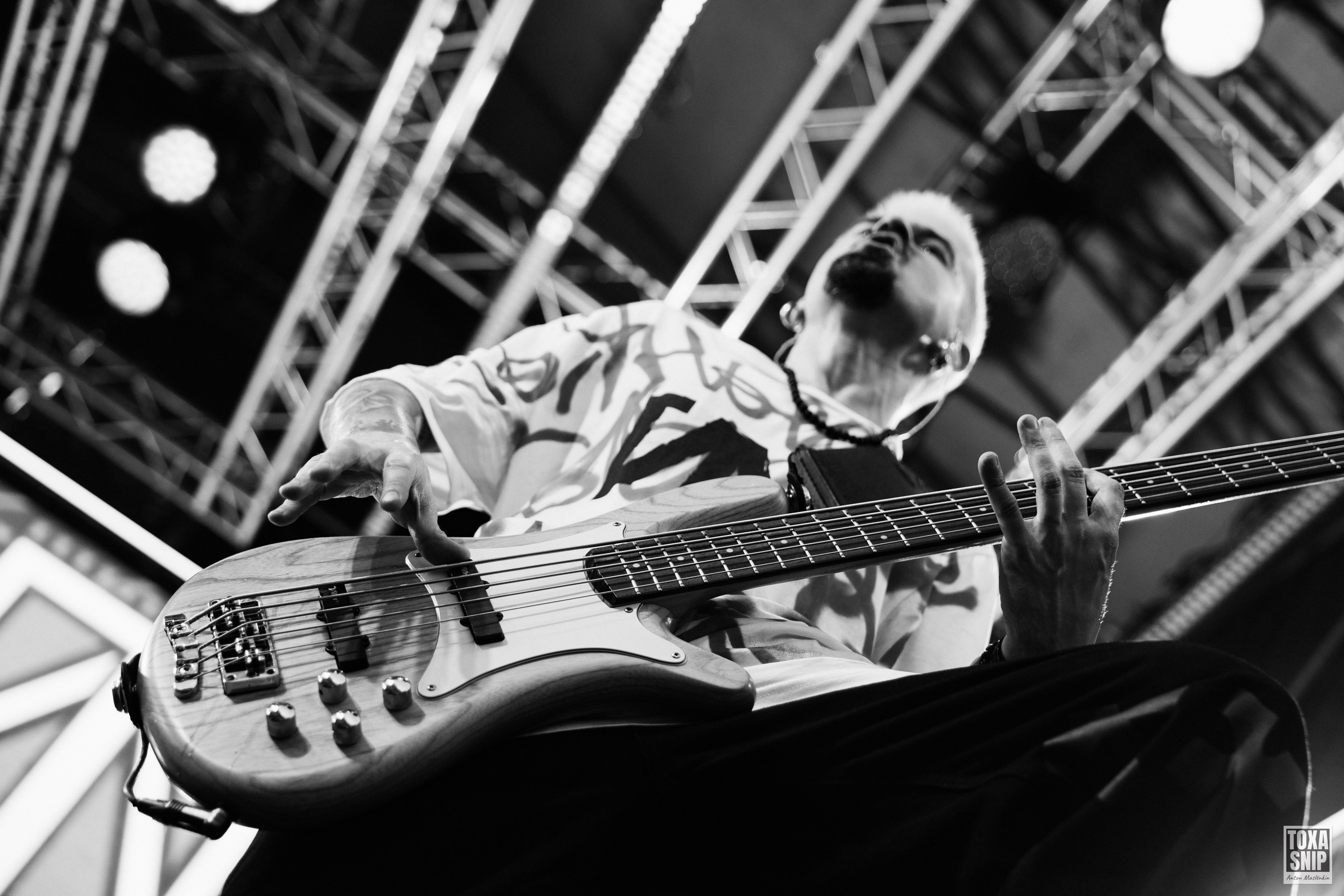 Концерт группы СЛОТ / ОЛДСКУЛЫ СВЕЛО в Москве. Toxasnip Photo | Anton Maslenkin