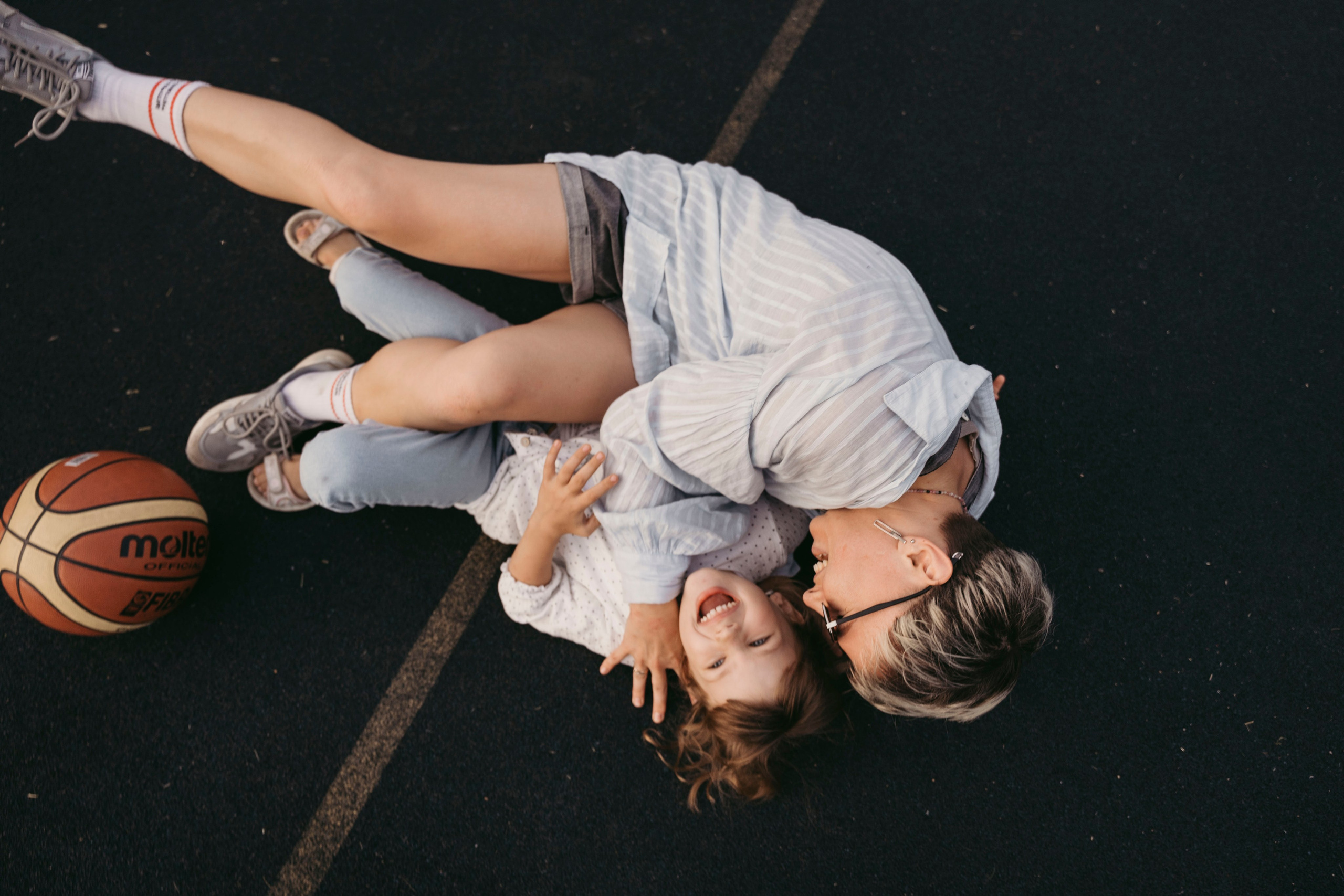 На улице. Фотограф Волгоград Ксения Устинова