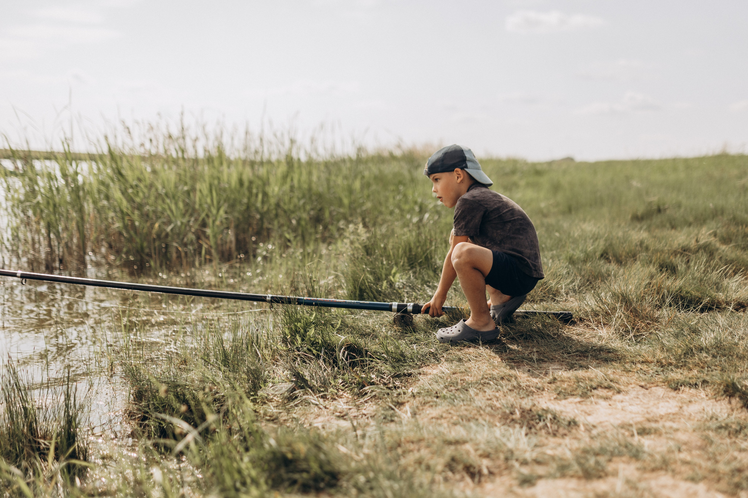 Семейная рыбалка. Семейный фотограф lifestyle в Новосибирске Елена Шпилевая