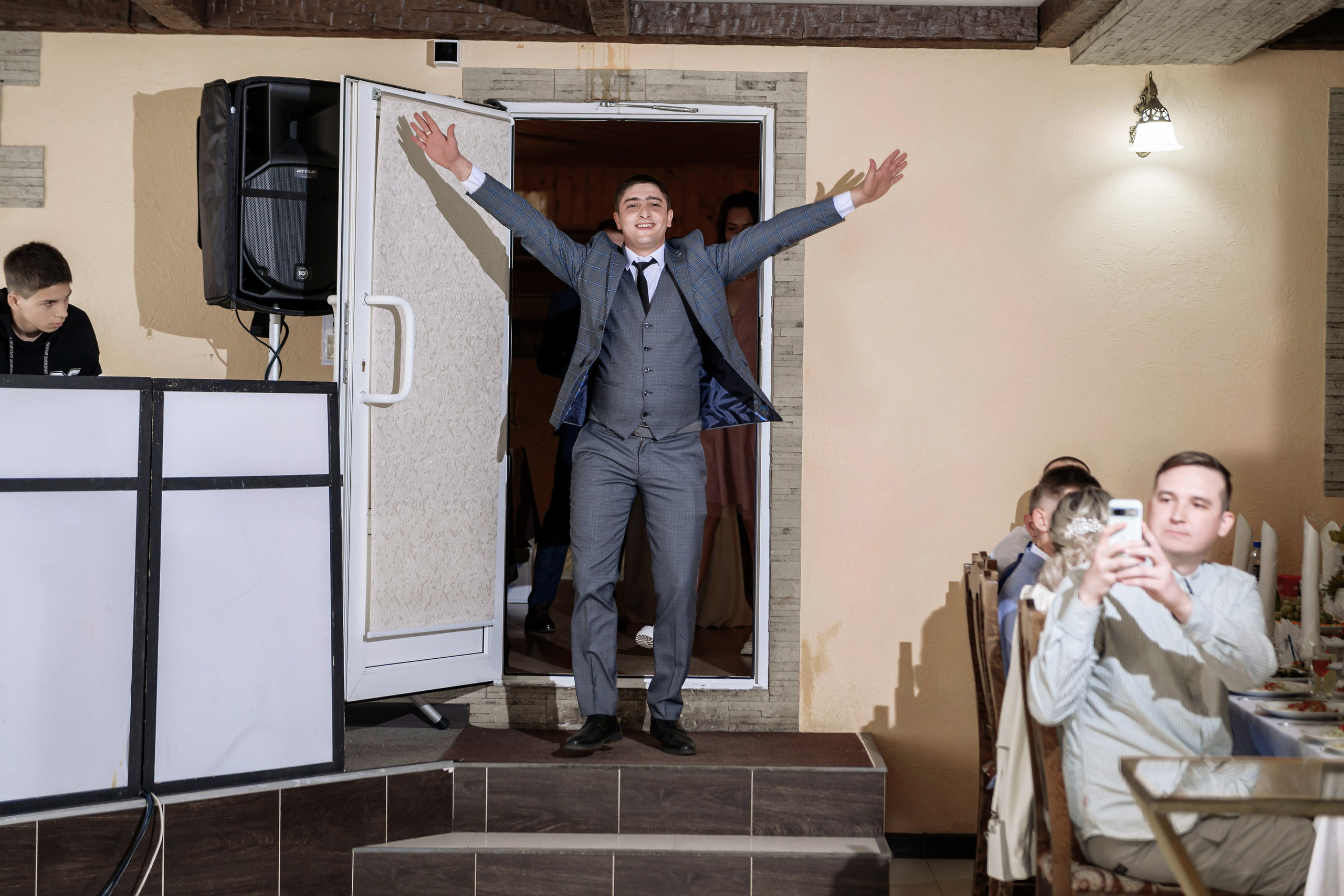 Эдуард и Виктория. Свадебный фотограф Белгород Валуйки Старый Оскол Воронеж