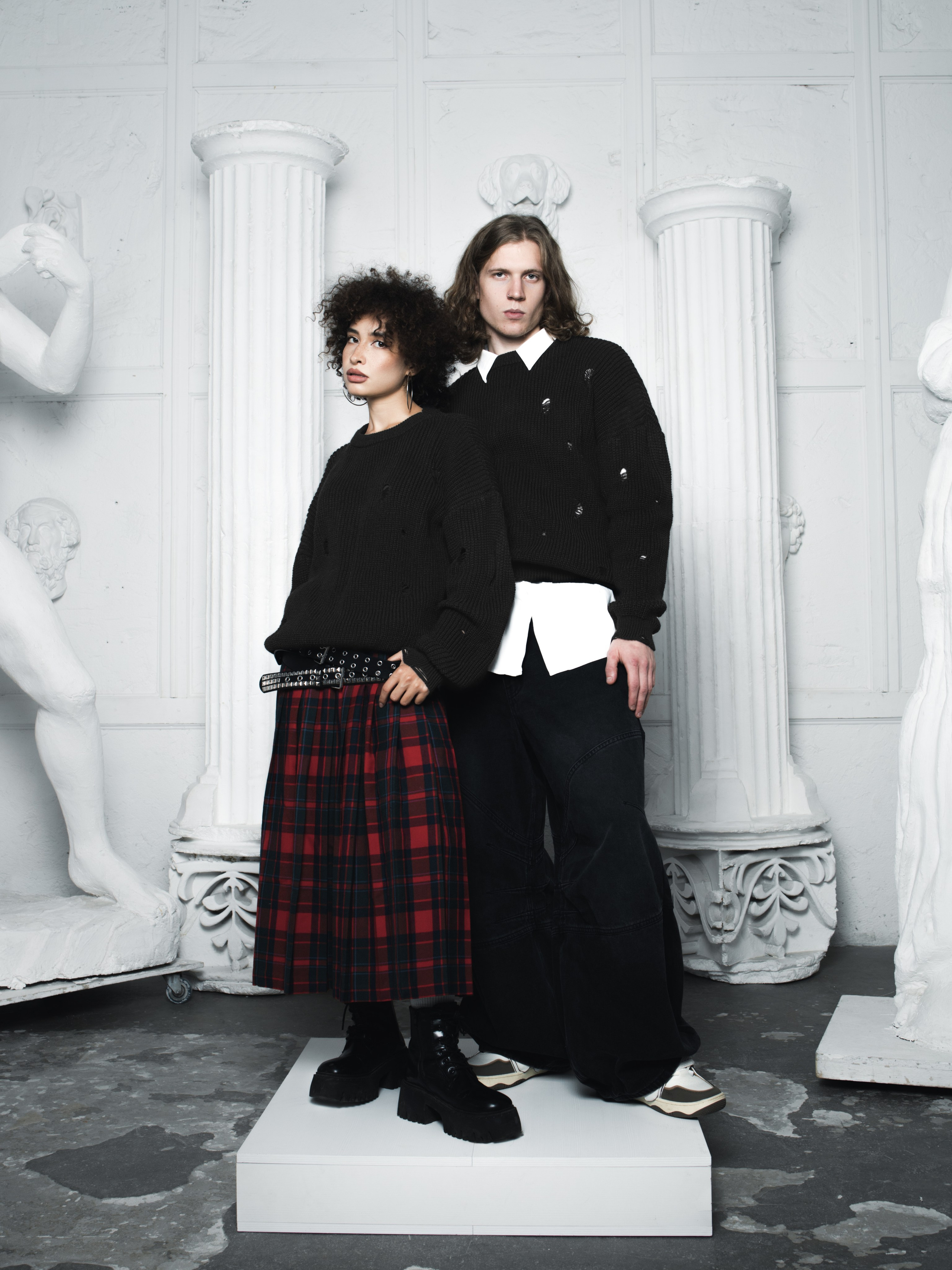 ЛУКБУК. RUNA production — стильные съемки для брендов