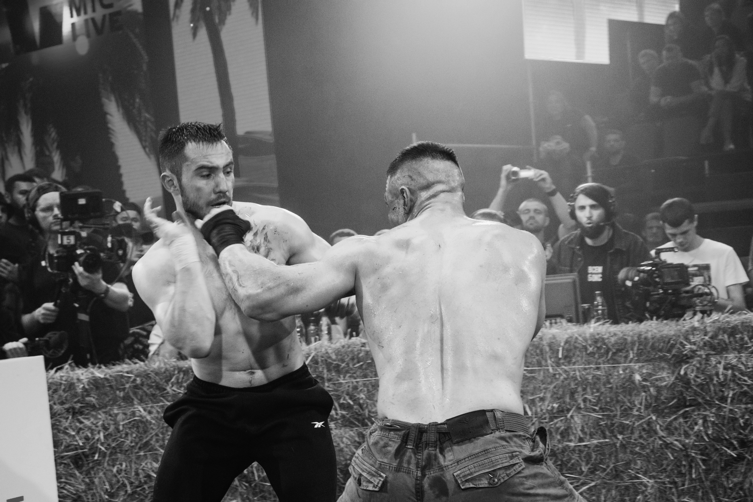 Кулачные бои TopDog. Анастасия Тен