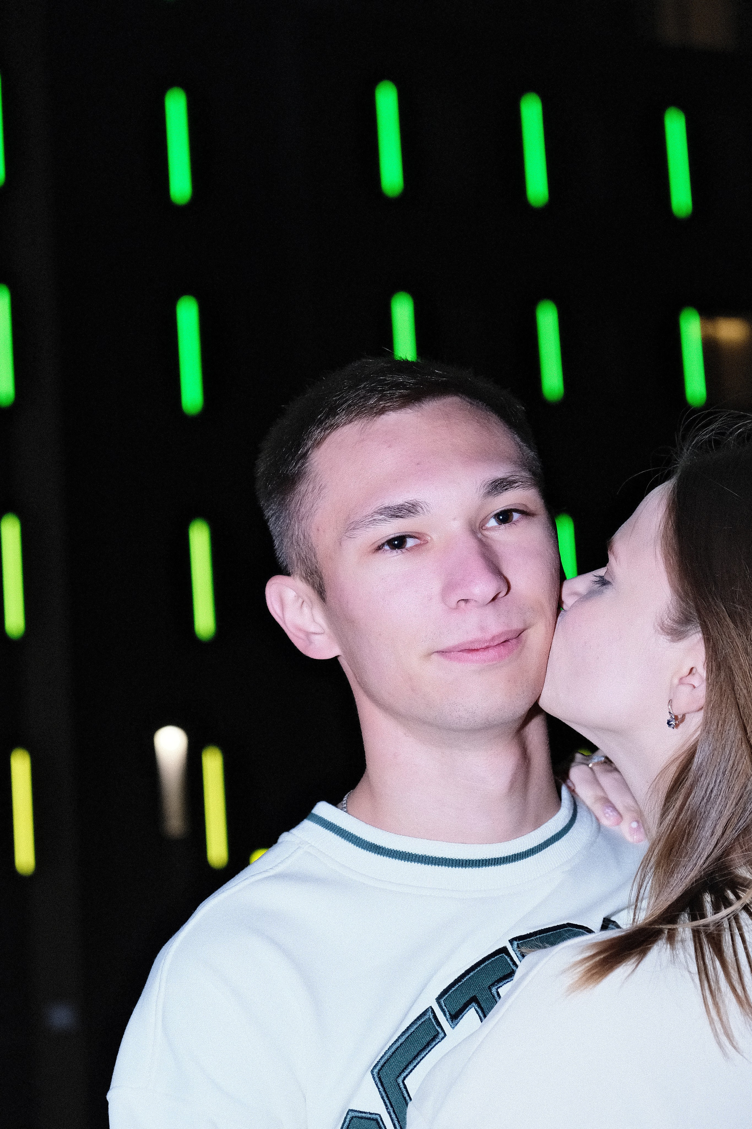 Прогулочная для Лизы и Славы. Фотограф и видеограф в Омск/Москва Сащенко Лера