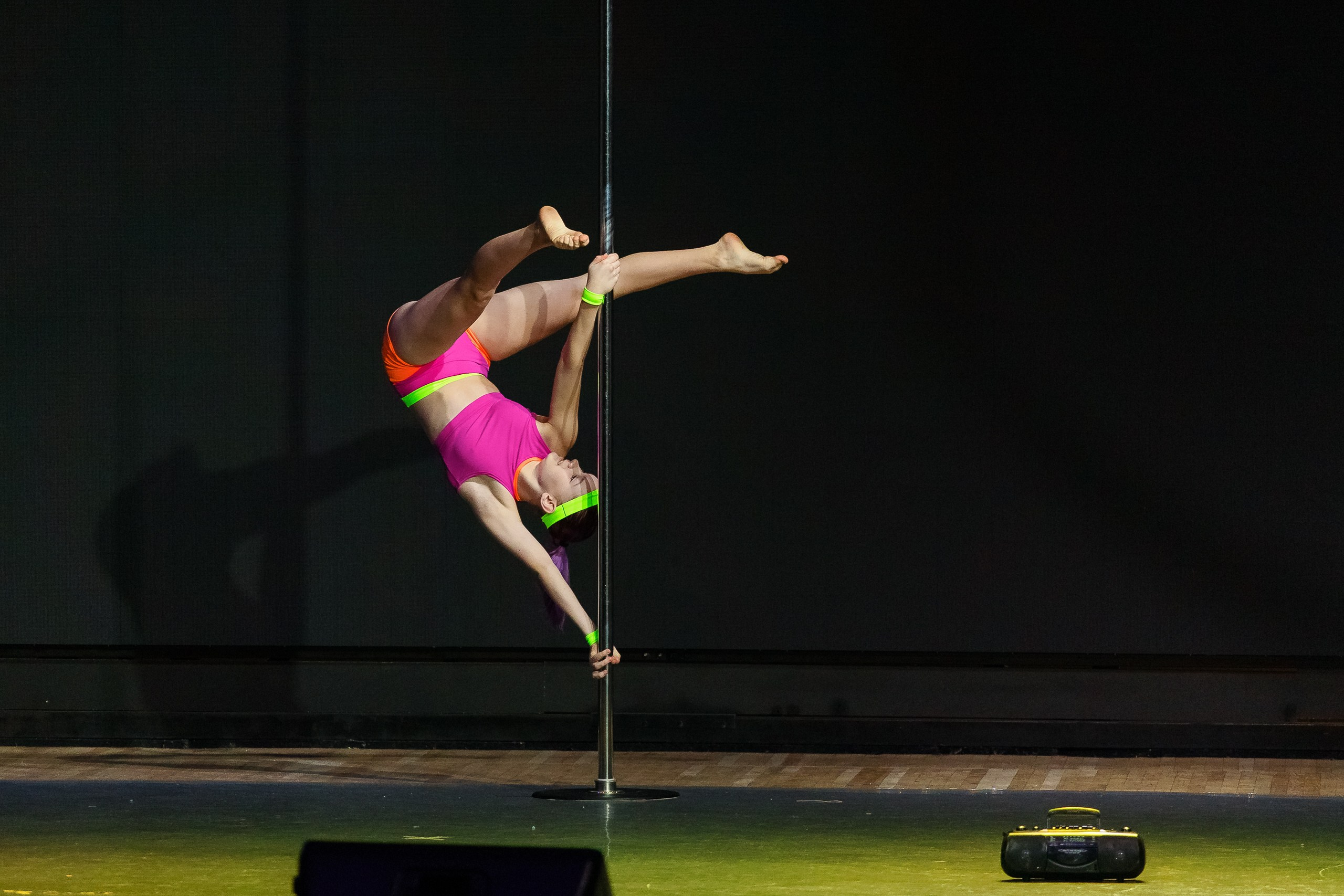 Воздушная гимнастика. Репортажный фотограф в Новосибирске Максим Денисенко