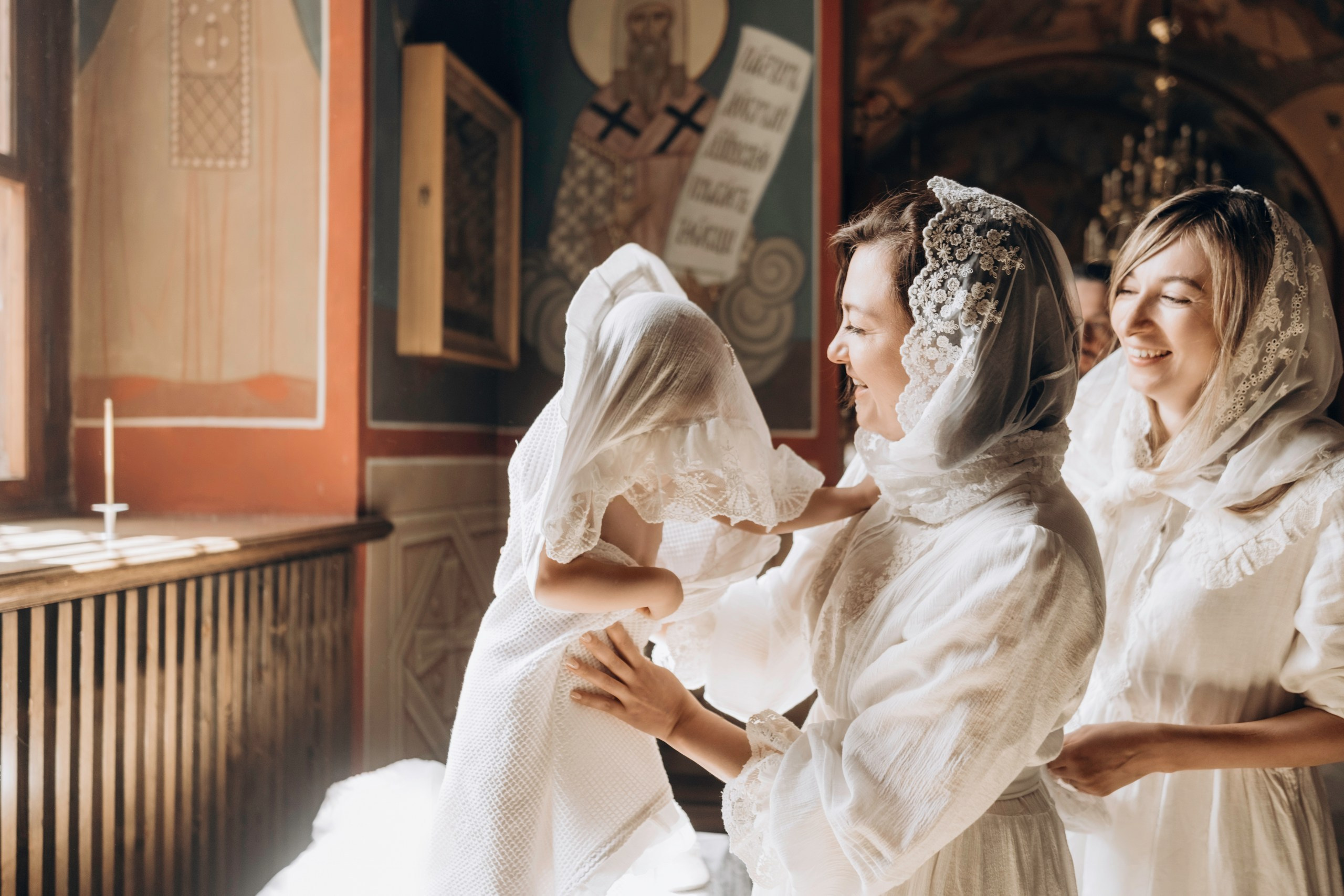 Крещение в храме Николая Чудотворца. Фотограф Светлана Мерзлякова