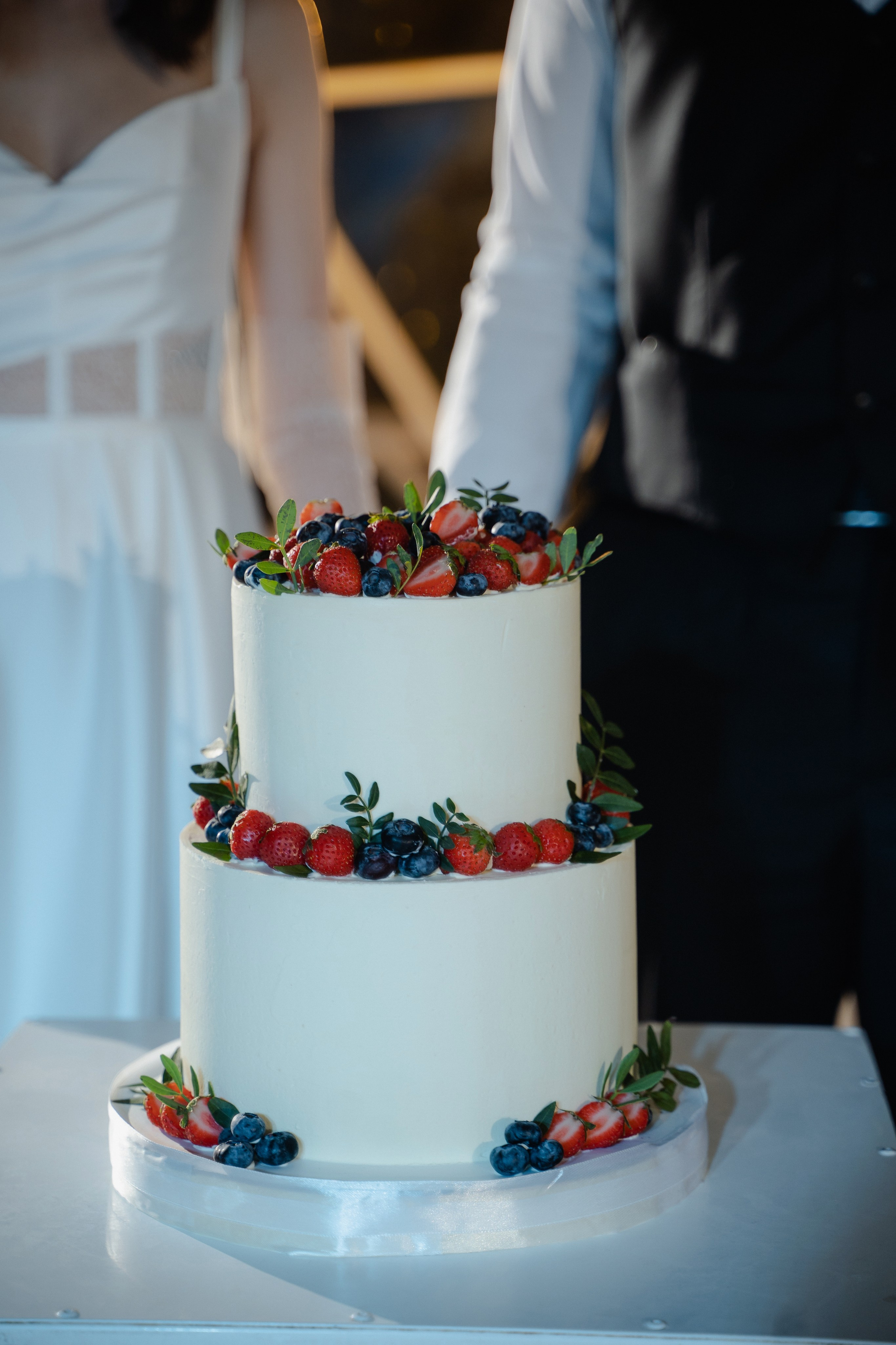 Ксения и Василий. Хвоя. Фотограф Аля Овчарова