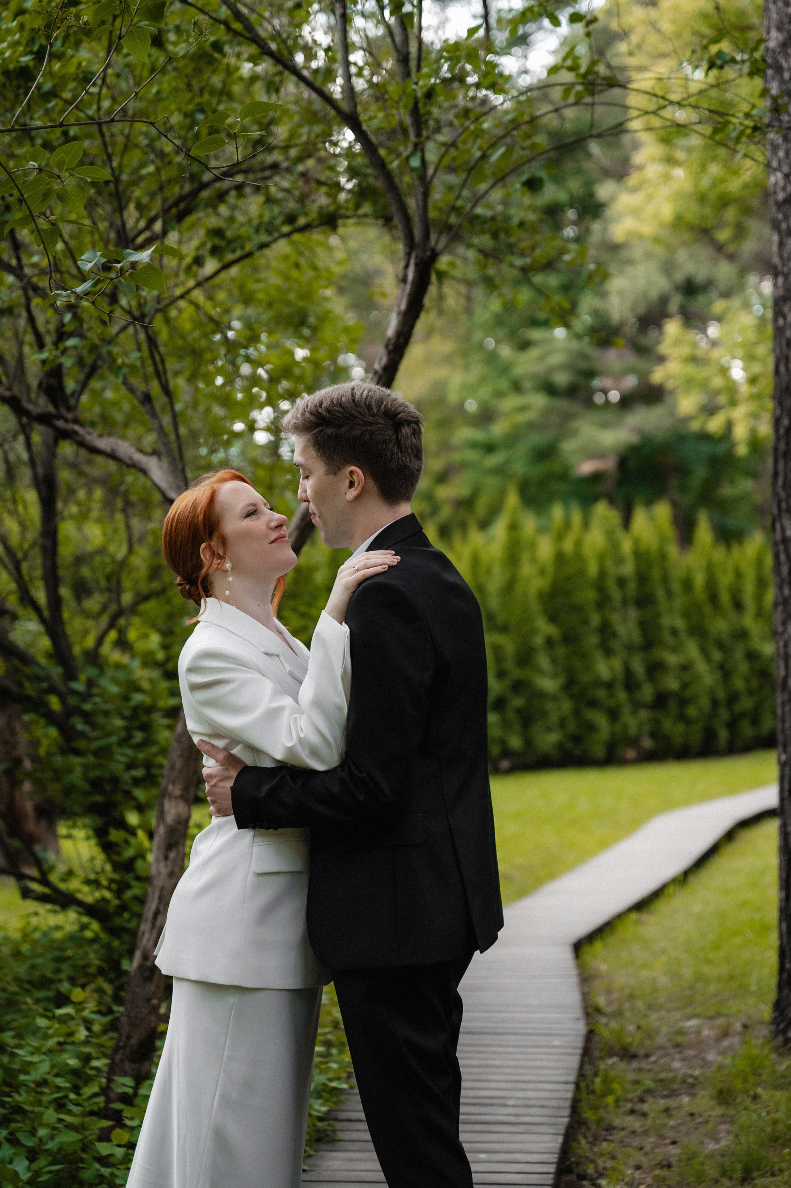 Наталья и Алексей ВДНХ. Свадебный фотограф Раменское-Москва