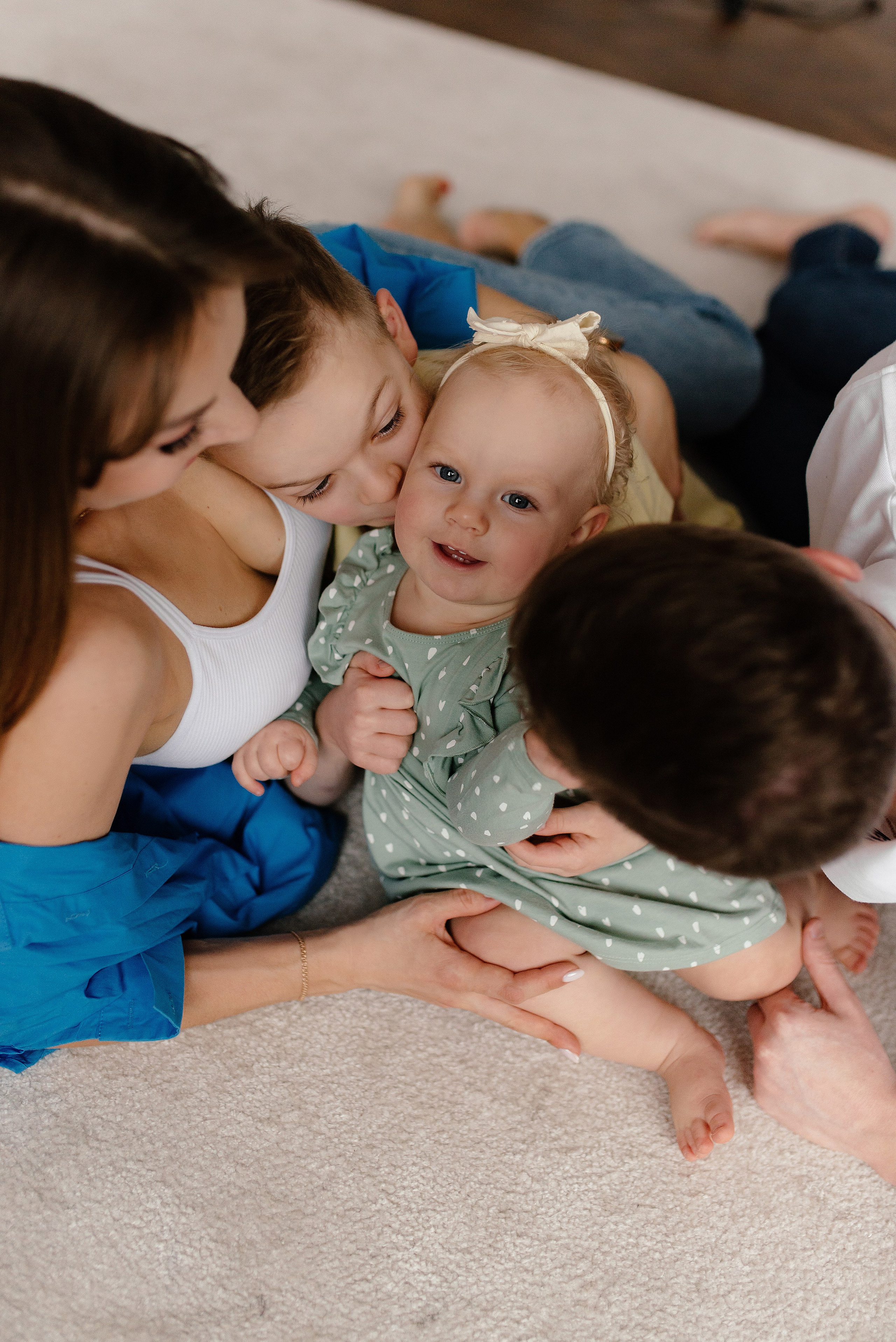 Юля&Кирилл. Годовасие. Студия. Фотограф в Минске Наталия Запорощенко