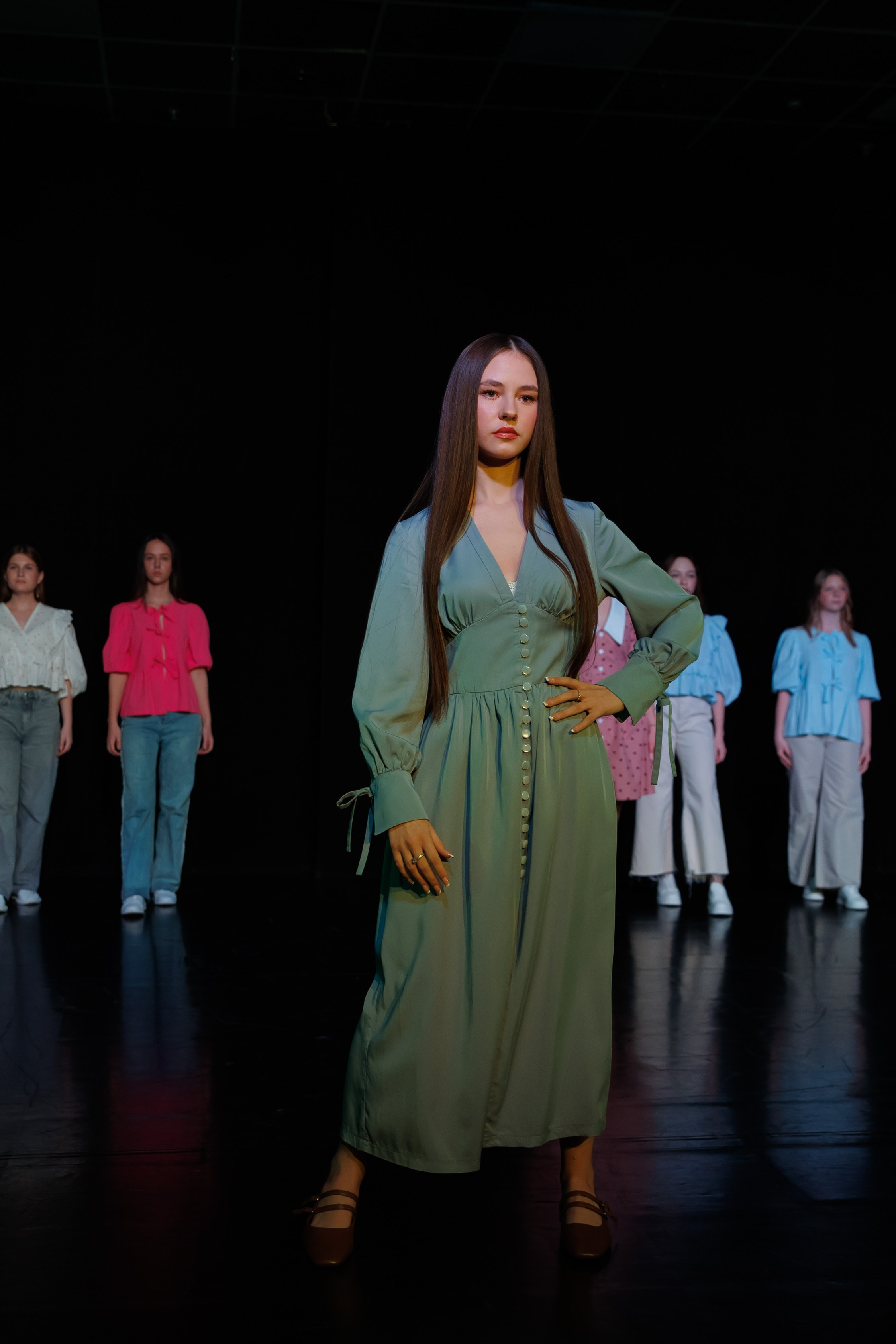 Показ коллекций Новосибирских дизайнеров для Fly Production. Фотограф Новосибирск — Наталья Гресь