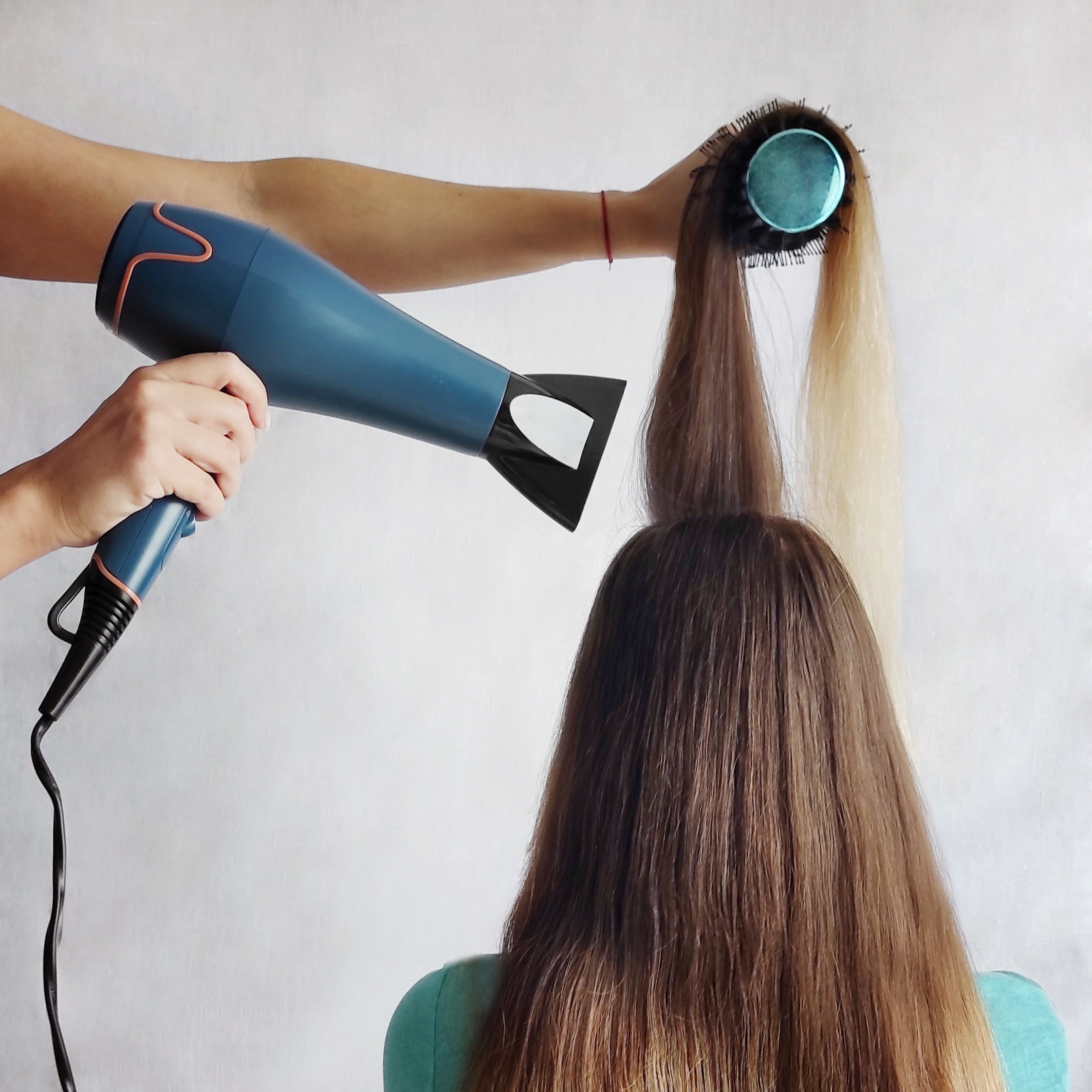 Мастер по реконструкции волос (домашняя съемка). Лина Курочка — ваш фотограф