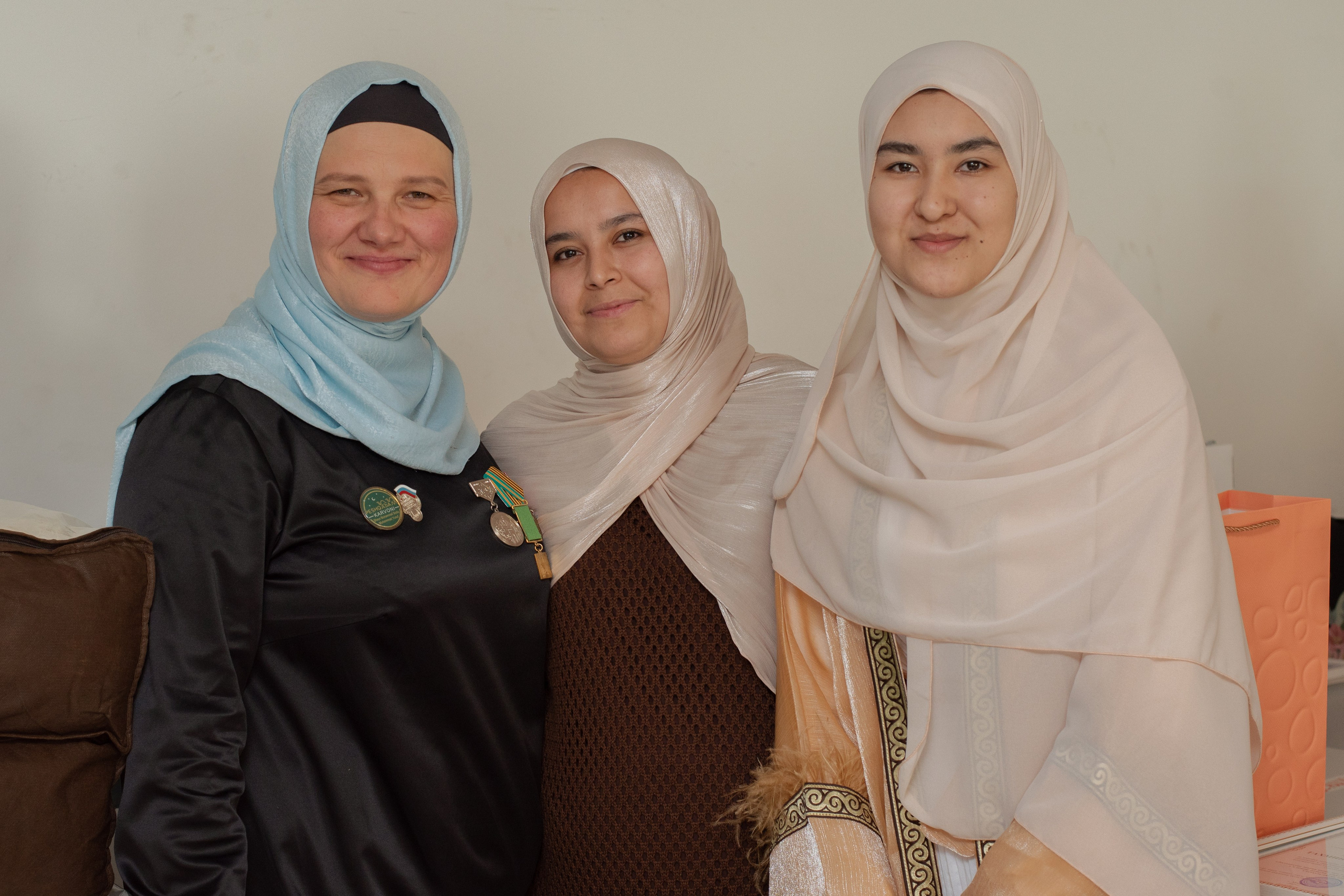 Выпускной в Евразийской женской гуманитарной академии. Лина Курочка — ваш фотограф