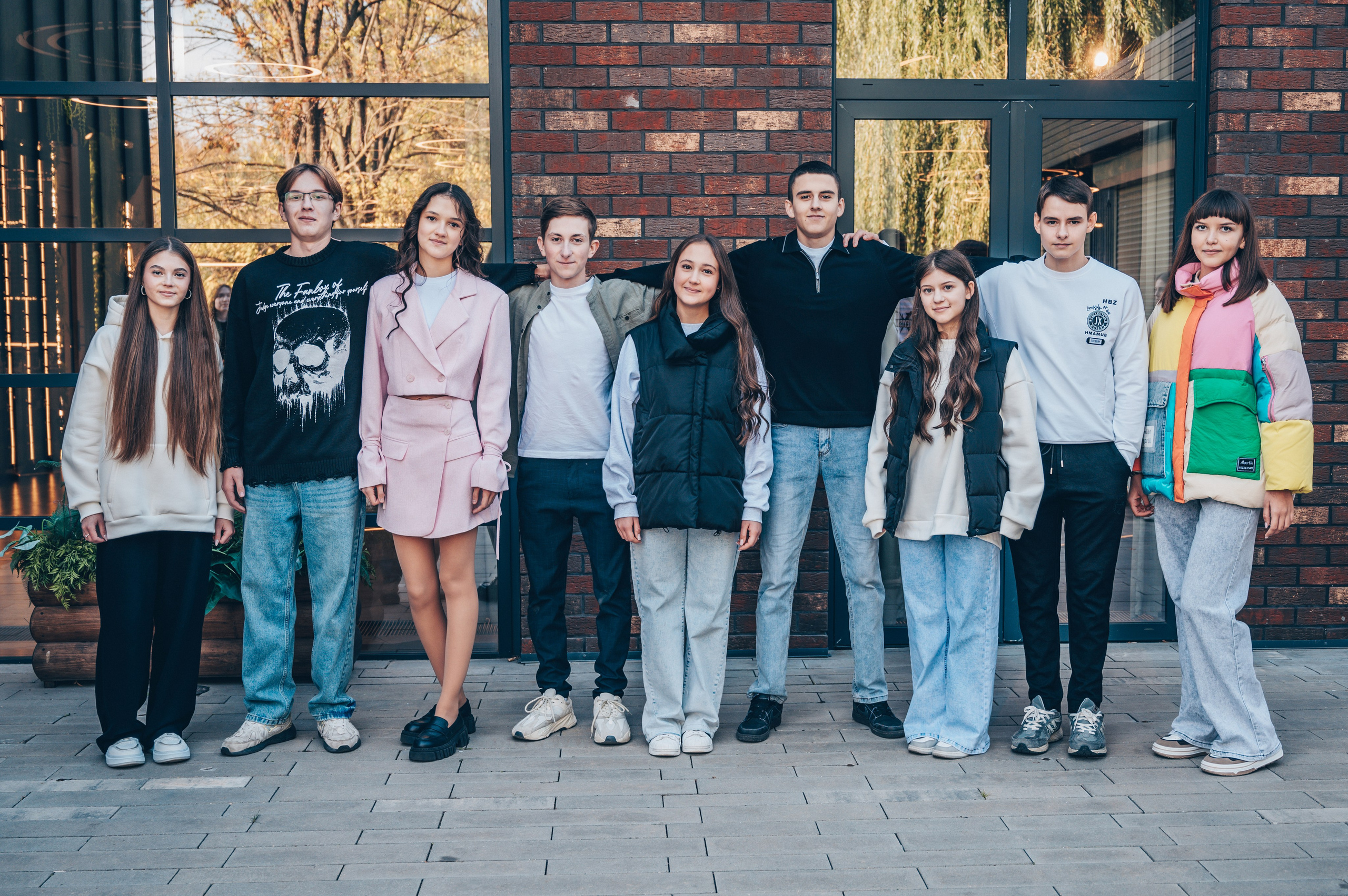 В парке. Выпускные альбомы и Школьный фотограф в Алексеевке, Бирюче, Красном