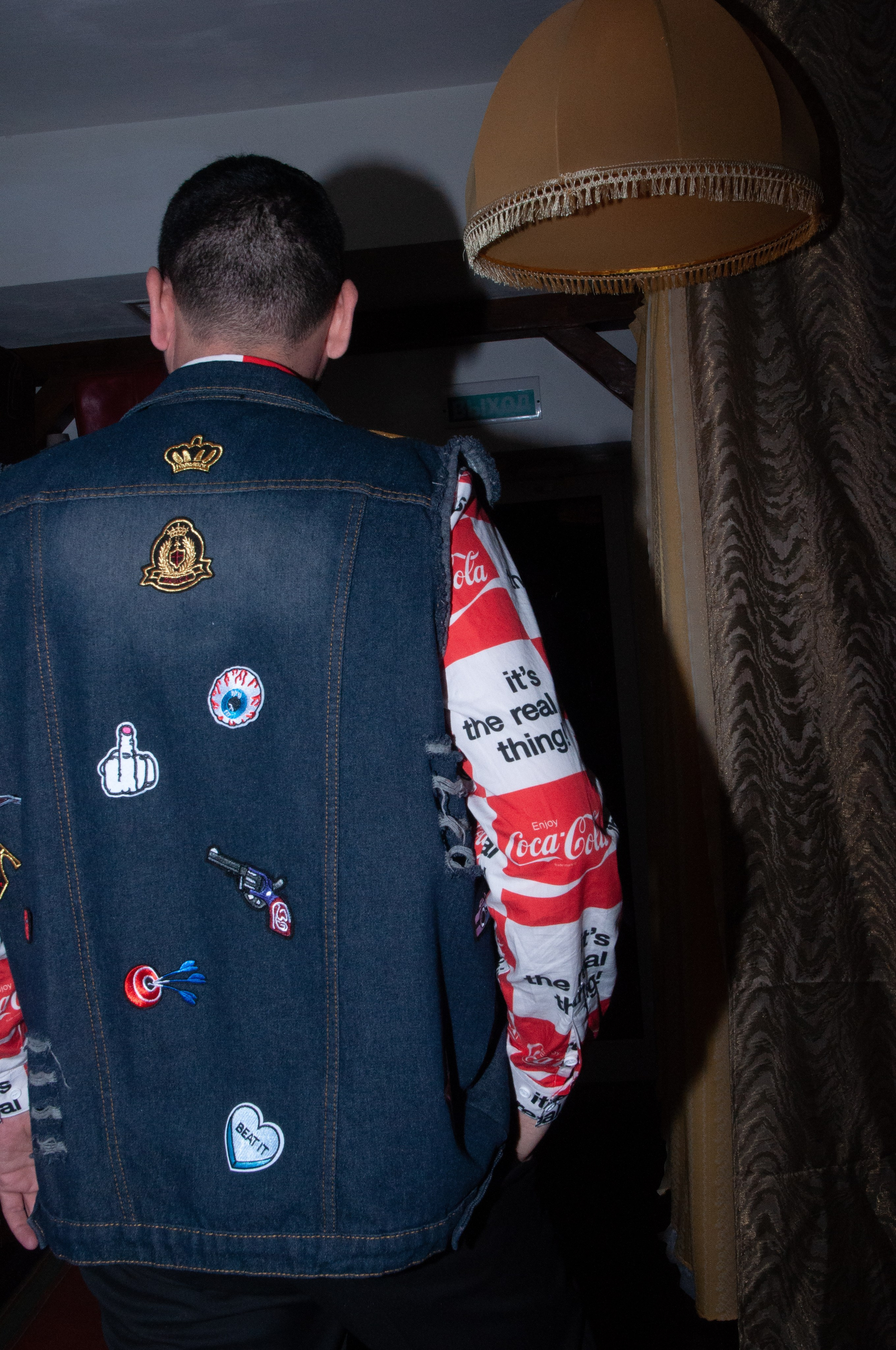 Вечеринка 90-тые. Фотограф Катя Щербина