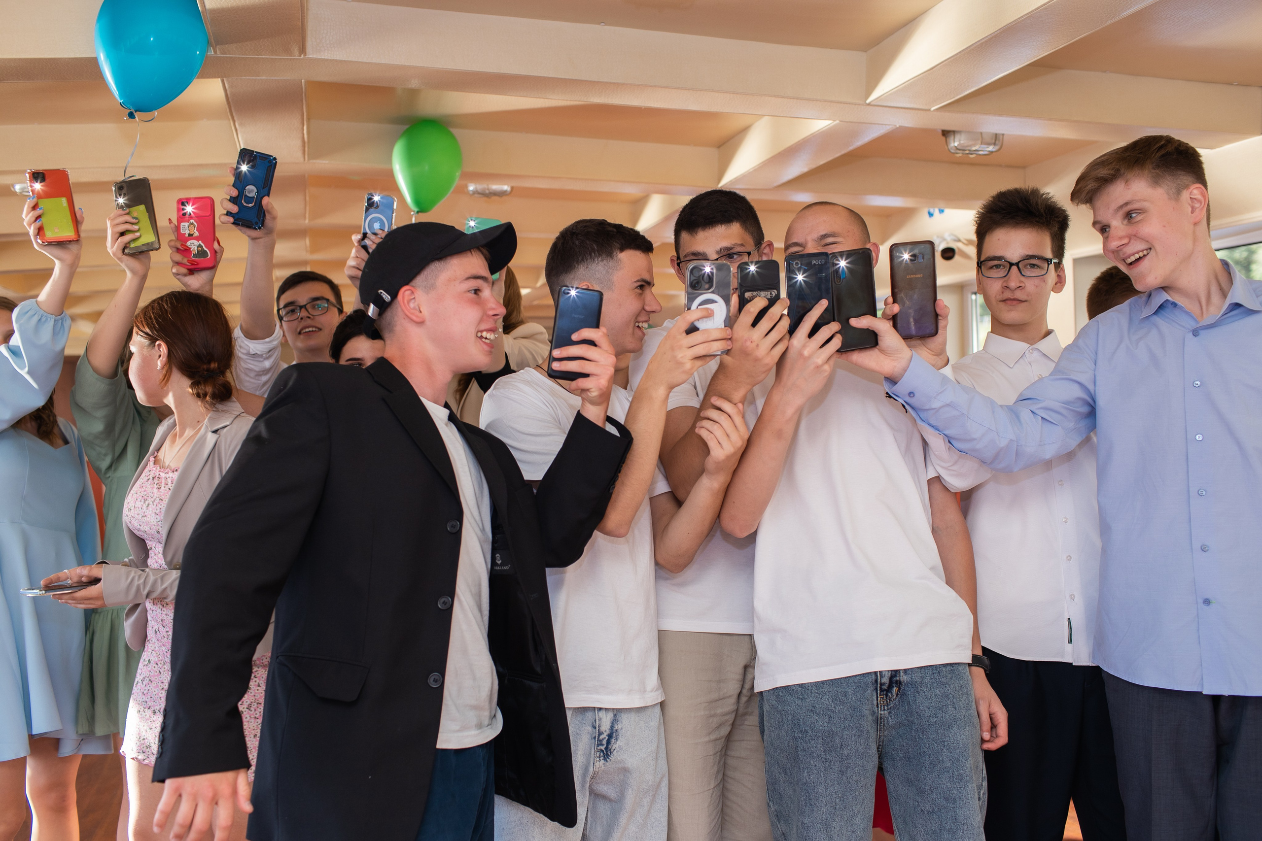 Выпускной на теплоходе Ривьера. Фотограф в Москве Десятова Ксения