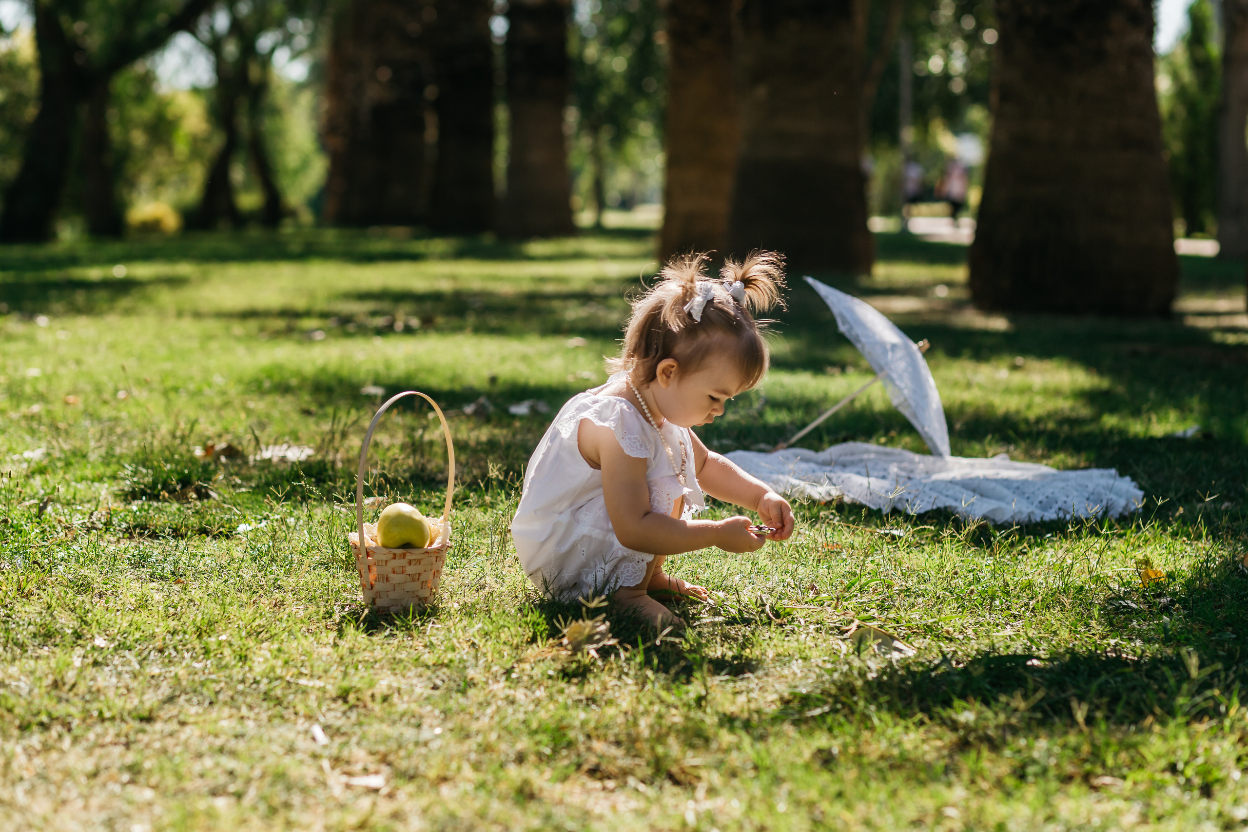 Little lady. Professional family and children’s photographer in Izmir Irina Eron