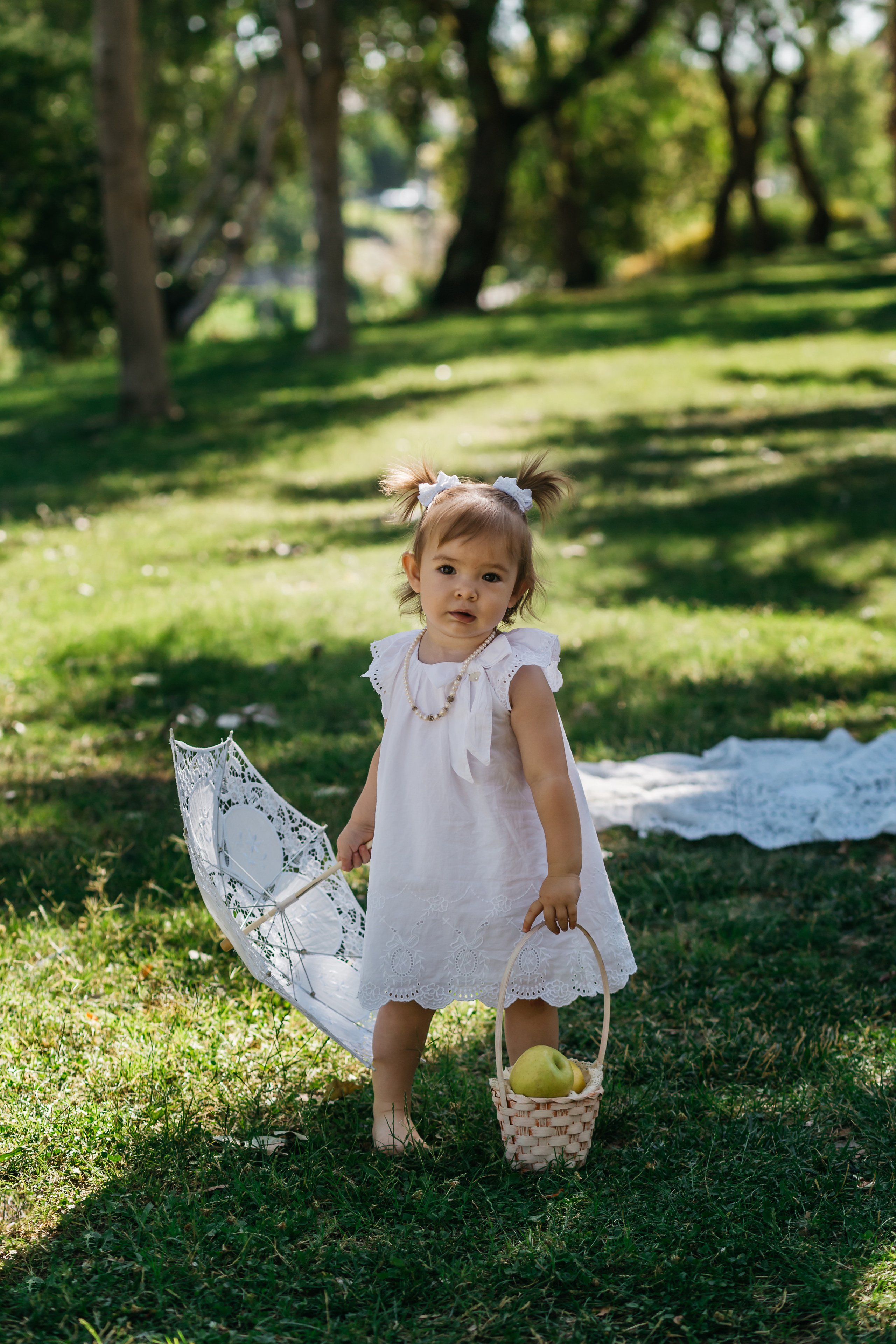 Little lady. Professional family and children’s photographer in Izmir Irina Eron