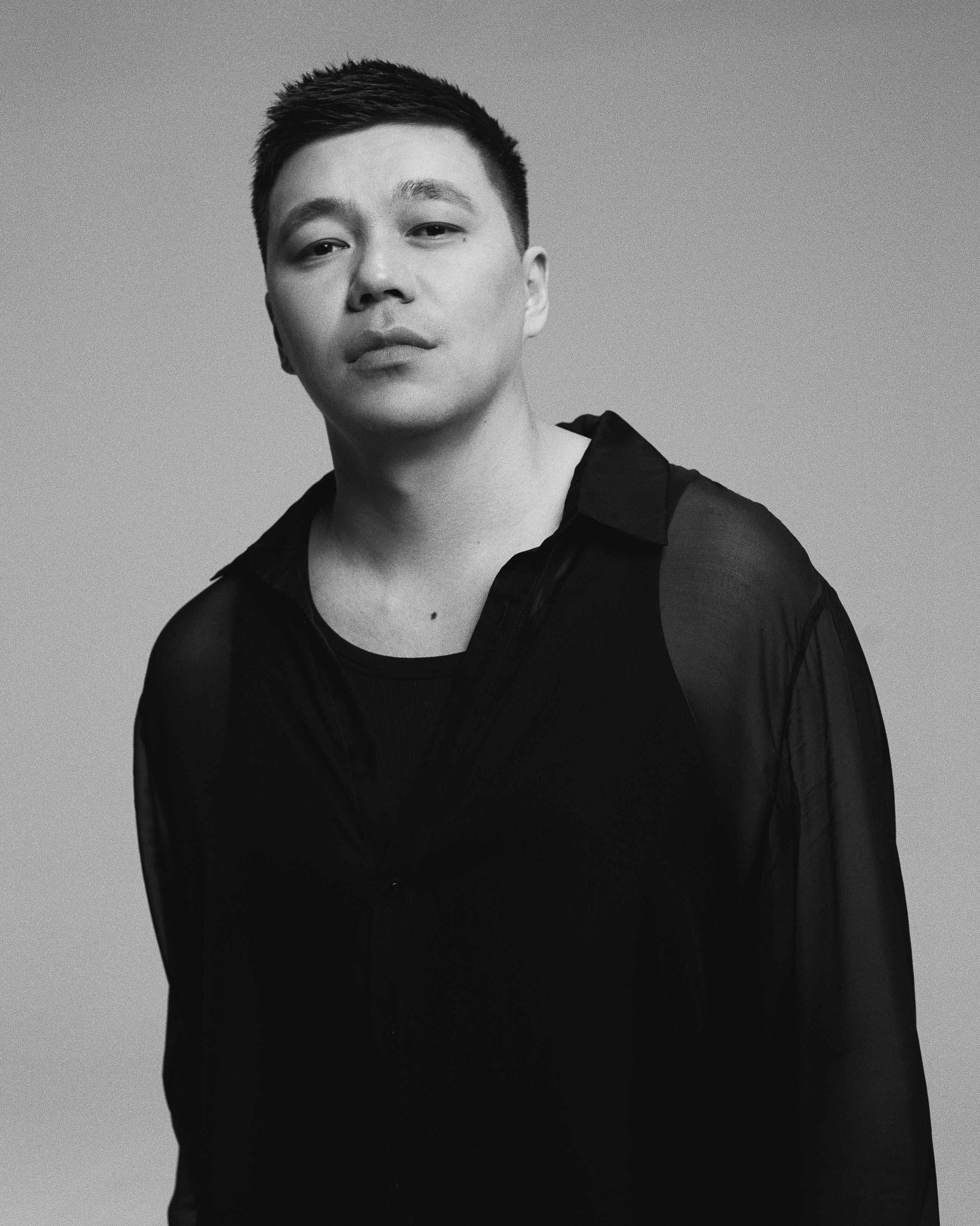 _. Fashion and advertising photographer