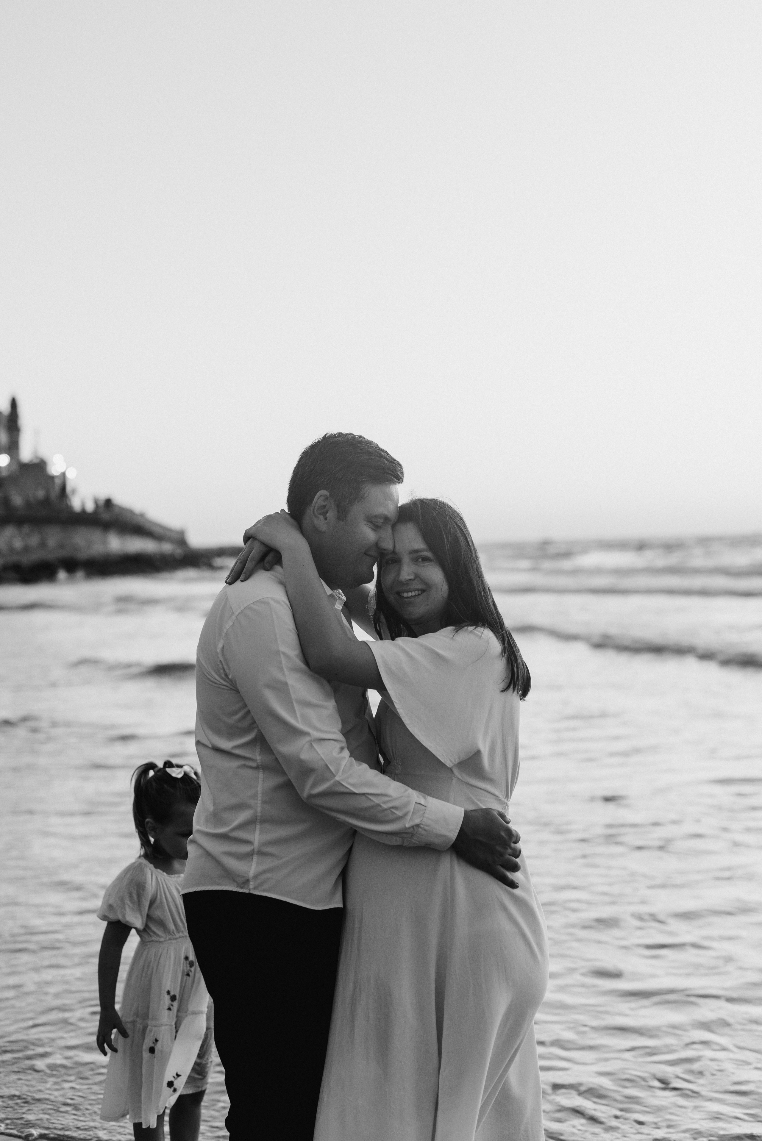 Ela, Andre & Mira: Pregnancy. Family photographer in Israel | Alesya Superfin