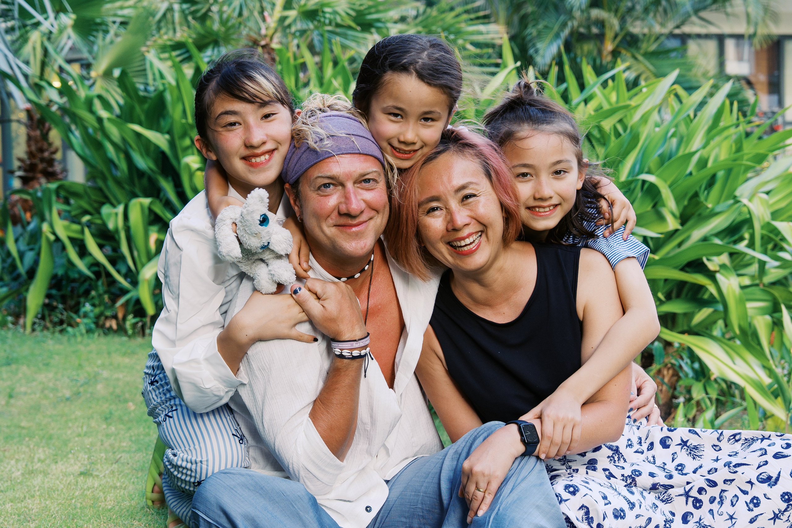 Family Photo Sessions. PhuQuoc photographer — Phu Quoc wedding photographer