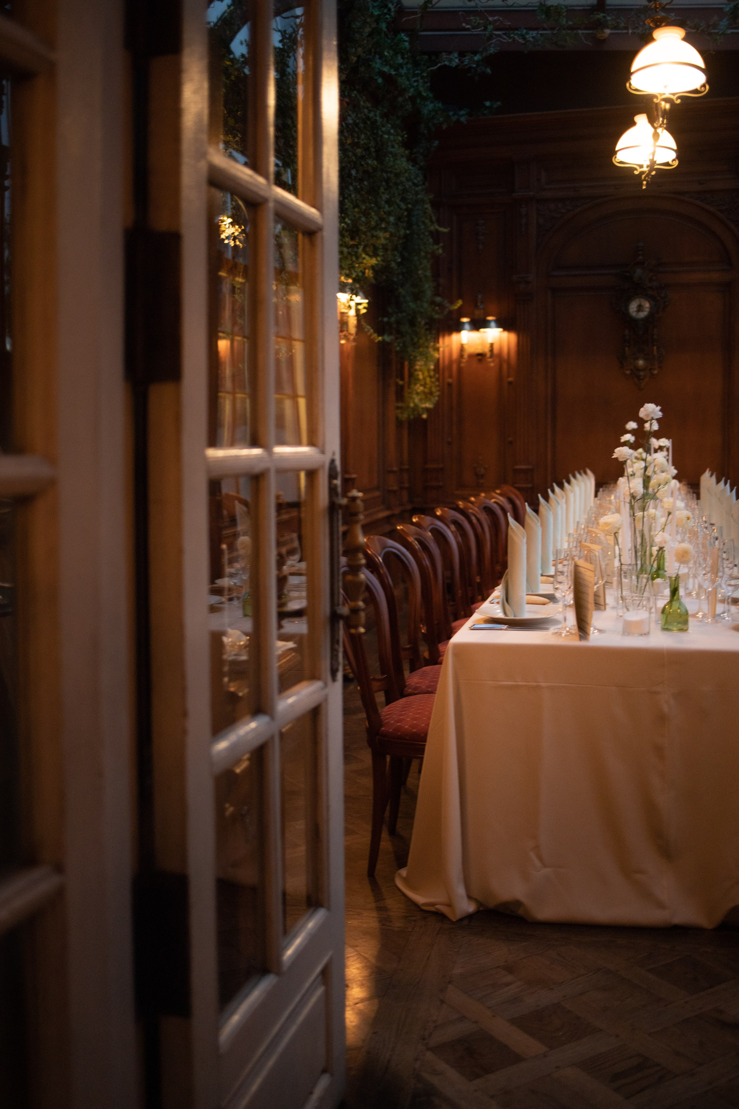 Лола & Иван. Ресторан «Пушкинъ». Оформление свадеб, декор свадеб Вера Маркова, Москва