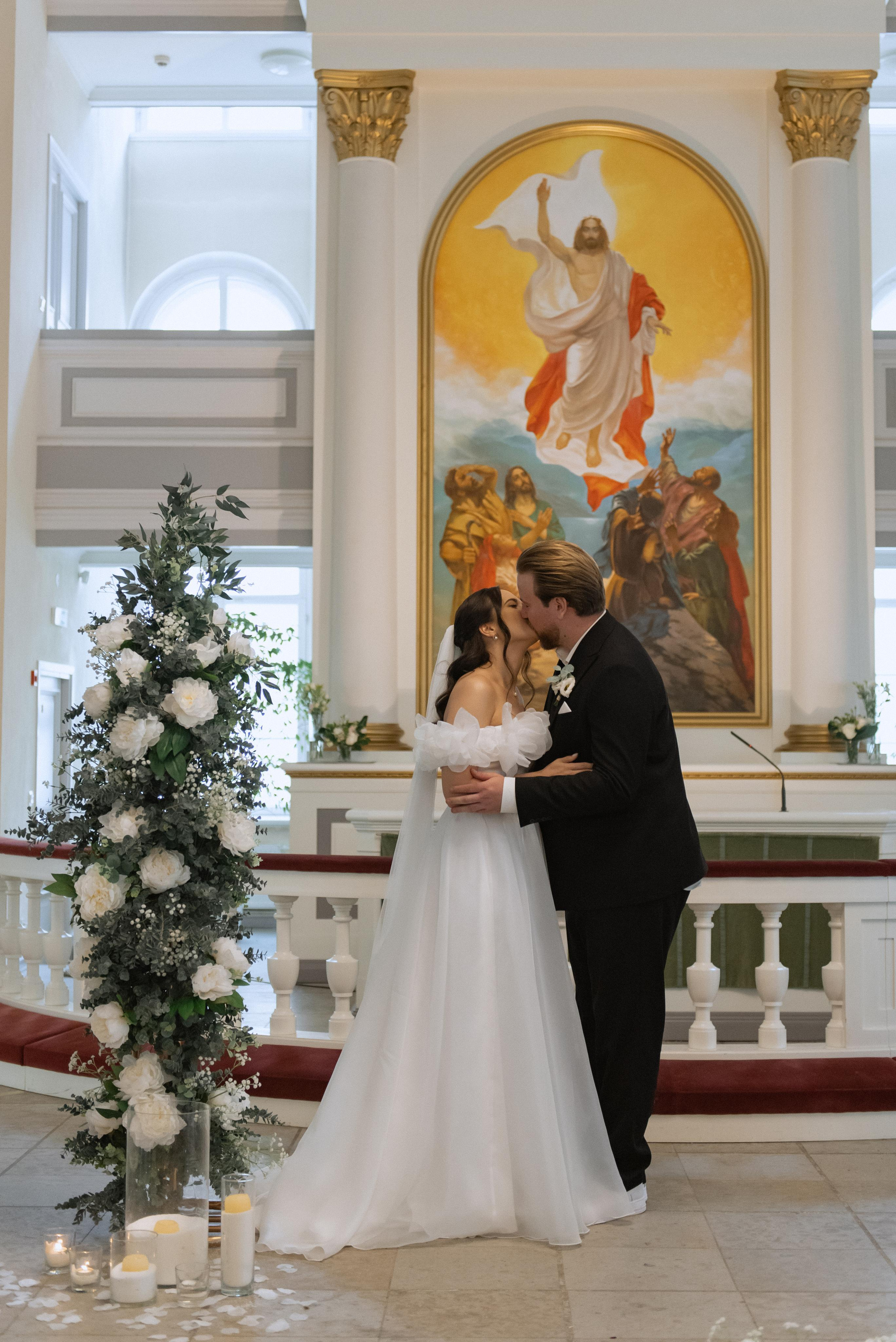 Венчание в церкви Святой Марии на Конюшенной. Свадебный и семейный фотограф в Санкт-Петербурге Татьяна Пастухова