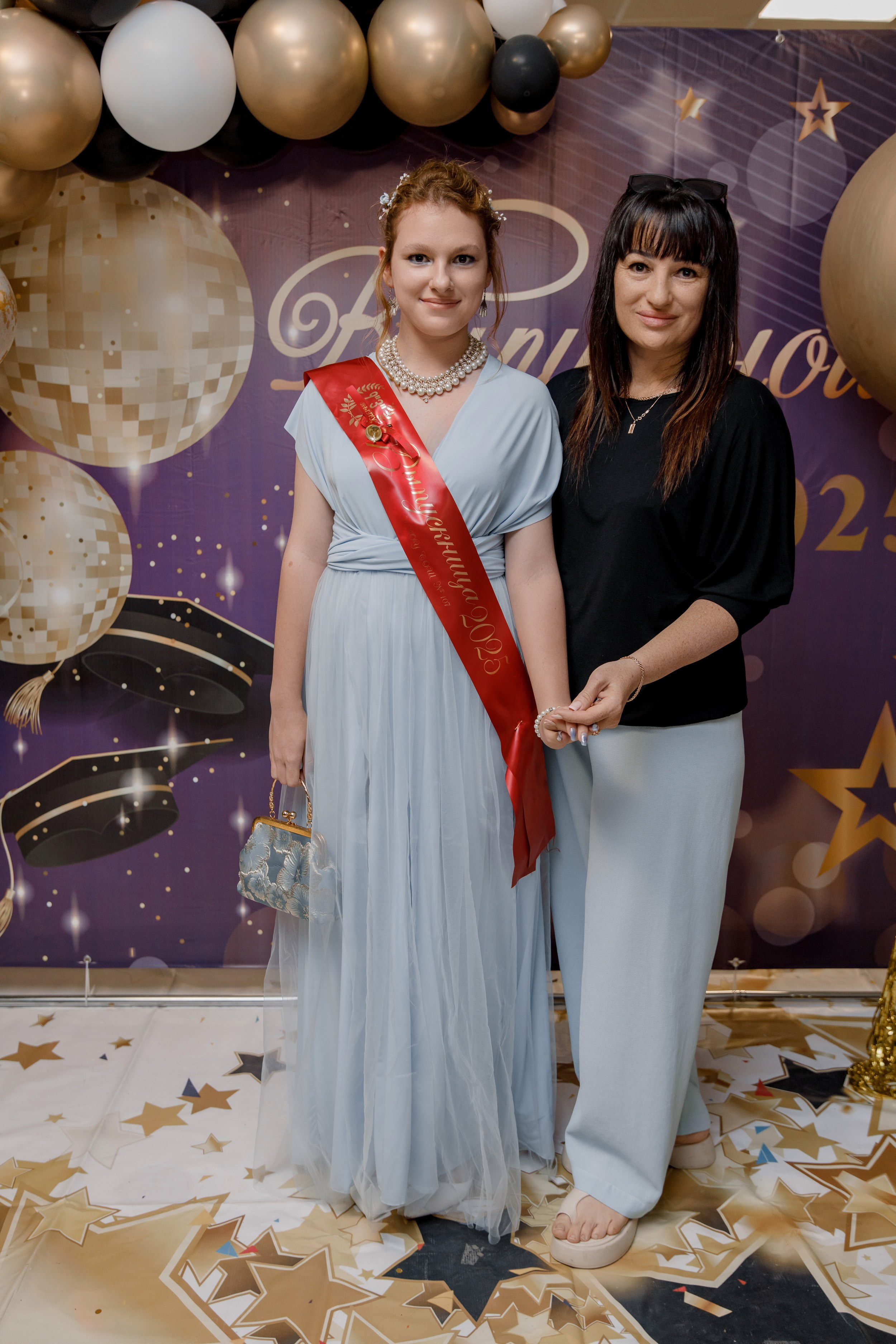 Выпускной школа 107 г Краснодар. Выпускные альбомы в Краснодарском крае