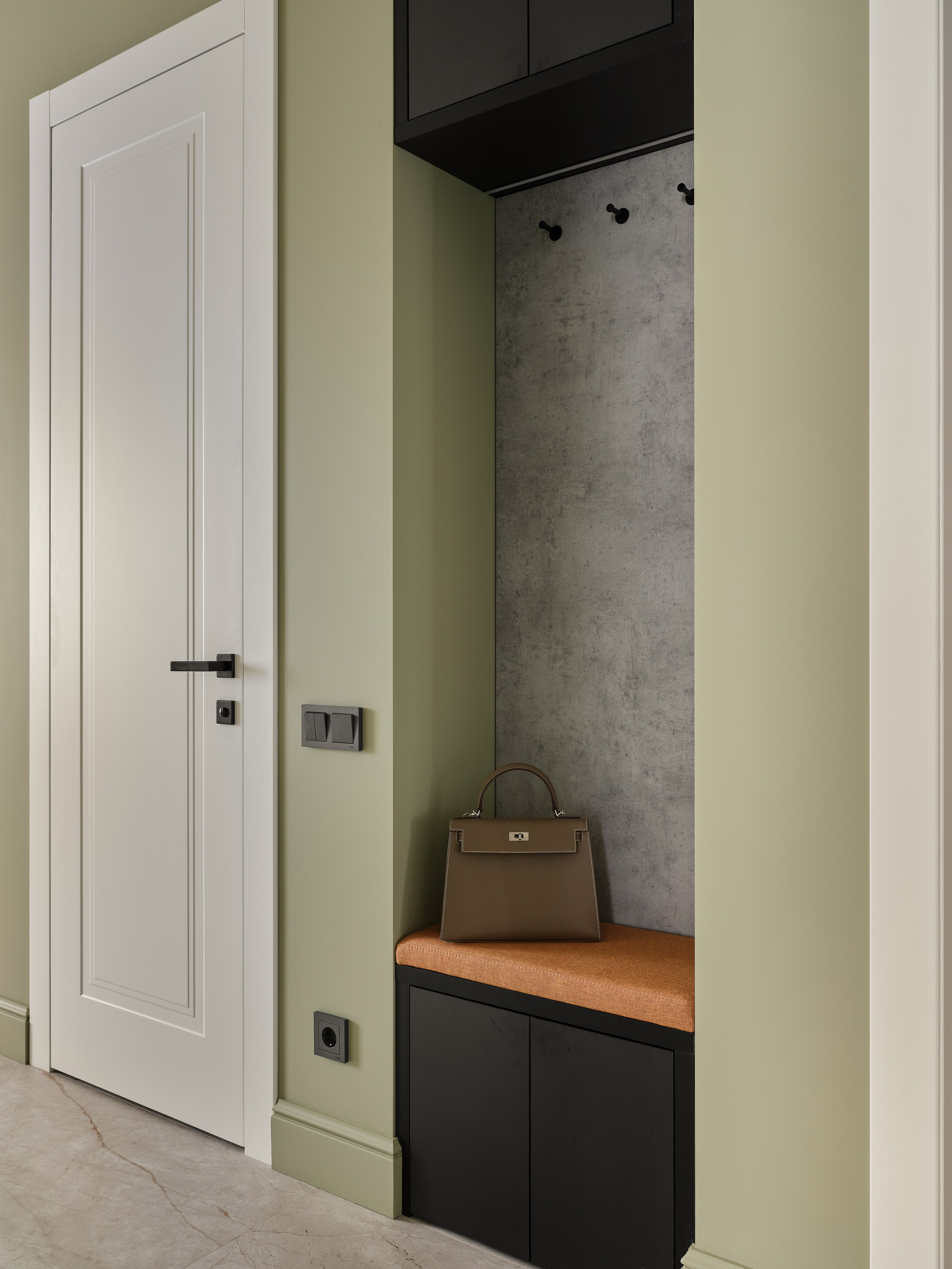 Лаконичный интерьер с акцентами. Фотограф Наталья Вершинина