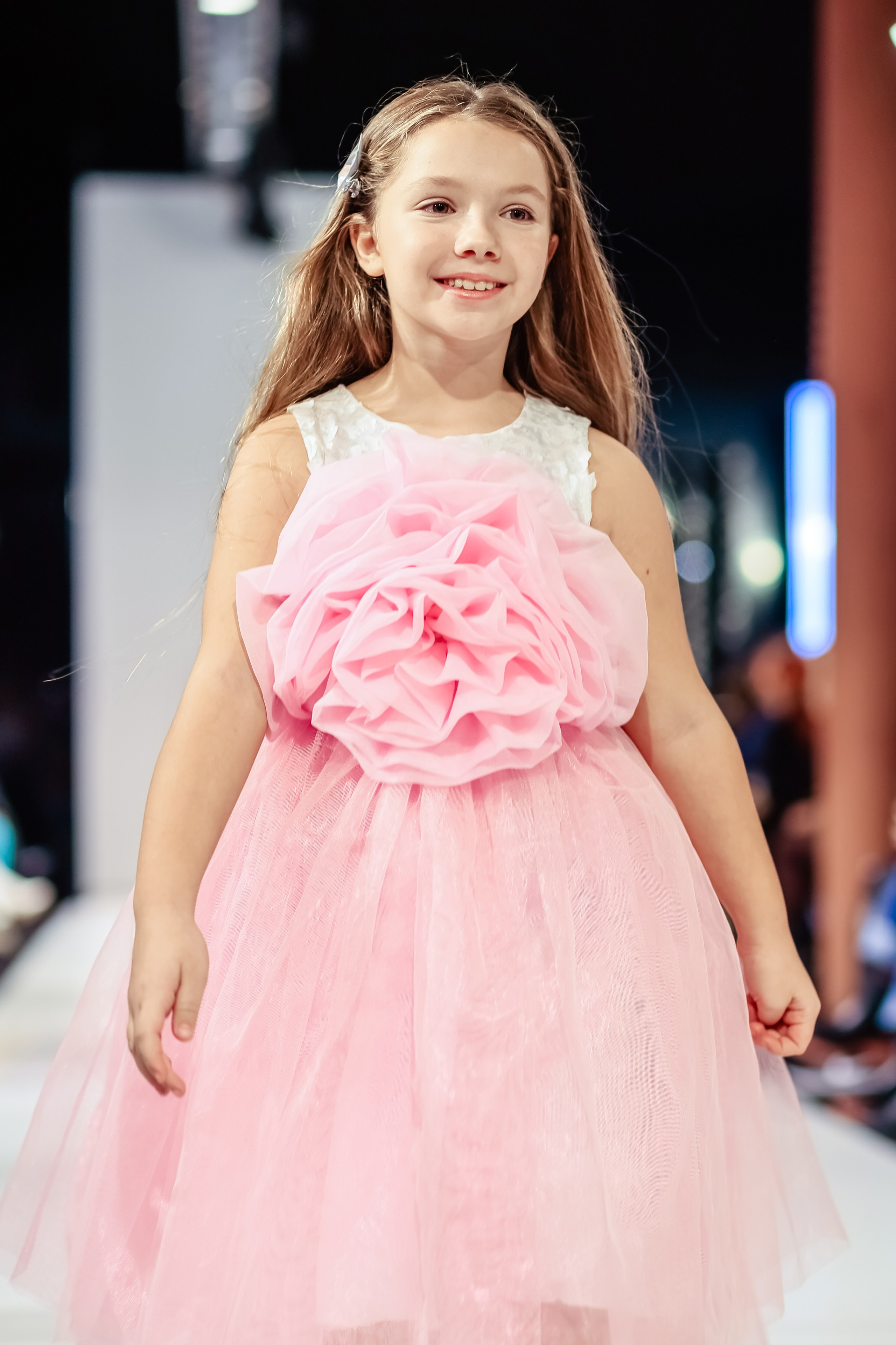 Неделя моды Екб Юлия Владыкина. «Лаборатория Фотофей» — Виктория Балмош и Юлия Мун. Екатеринбург