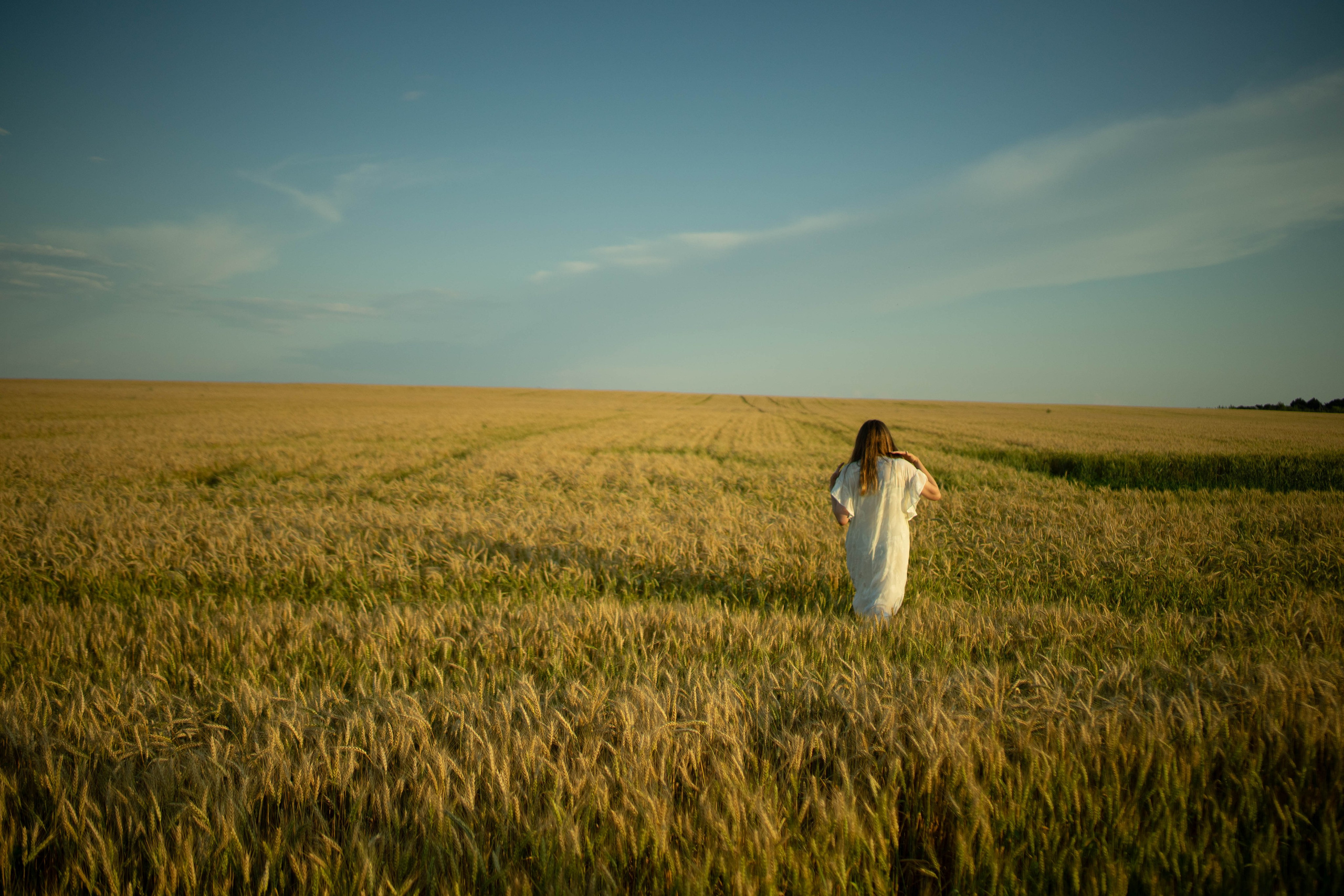 Anna. Lifestyle photographer Turku. I catch emotions in the frame