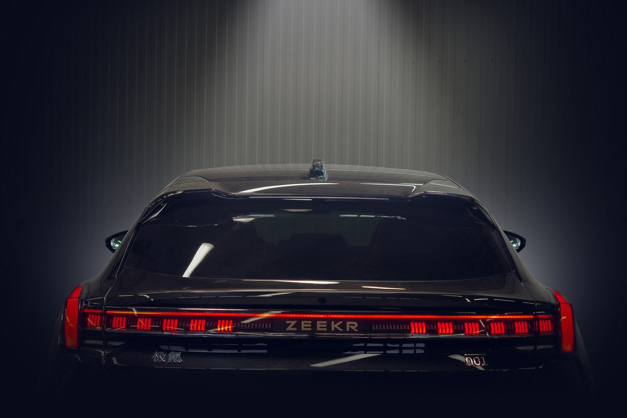 Zeekr 001. Love Story