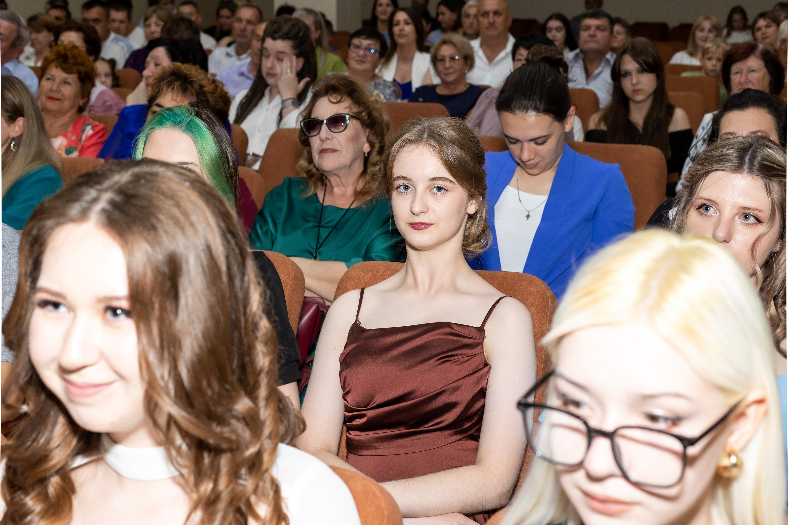 Вручение аттестата 2025. Выпускные альбомы Майкоп, Краснодар Елена Золотарева