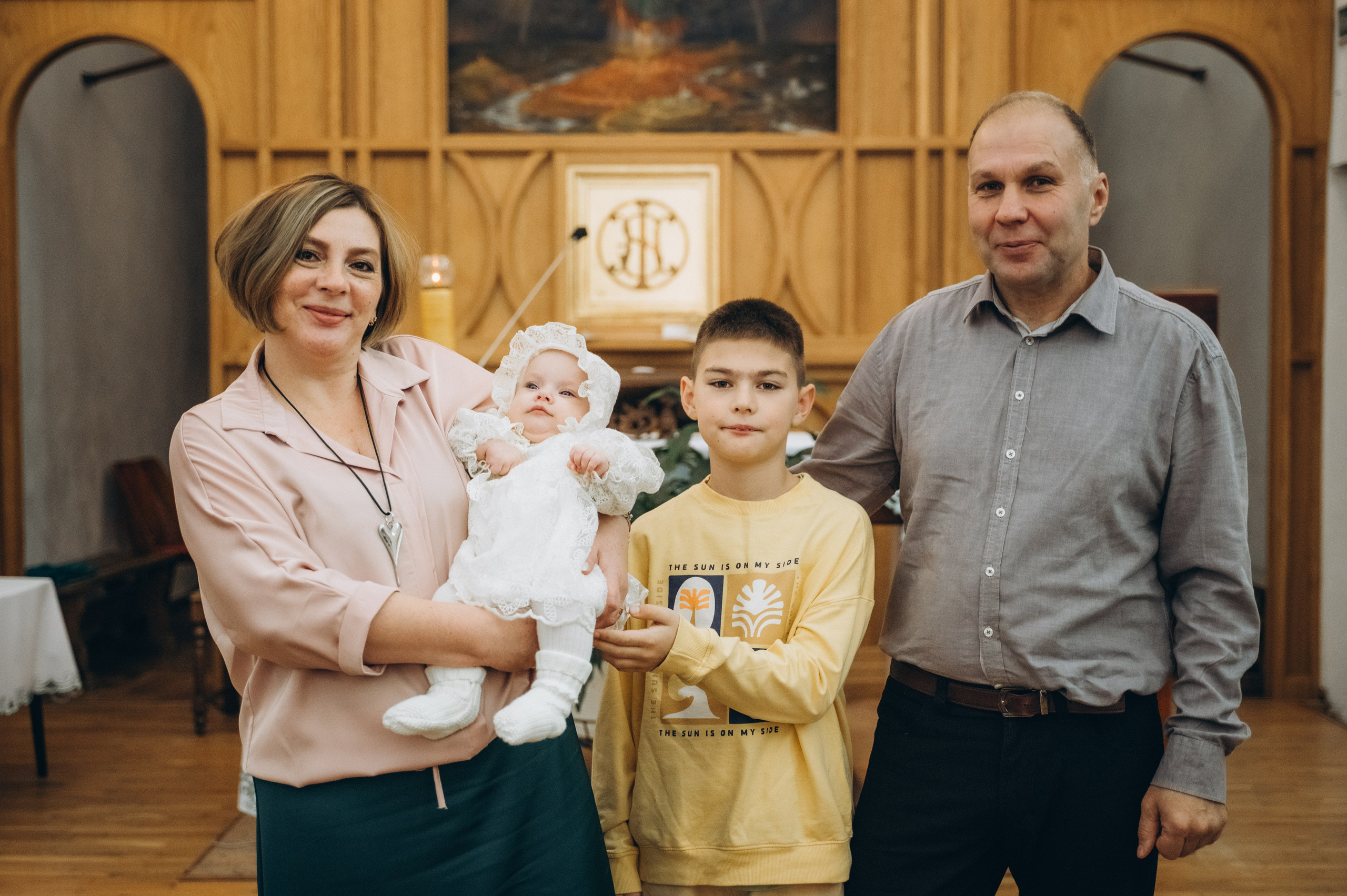 Крещение Эмили (Золотогорский костёл Пресвятой Троицы). Семейный фотограф в Минске Дарья Дреко