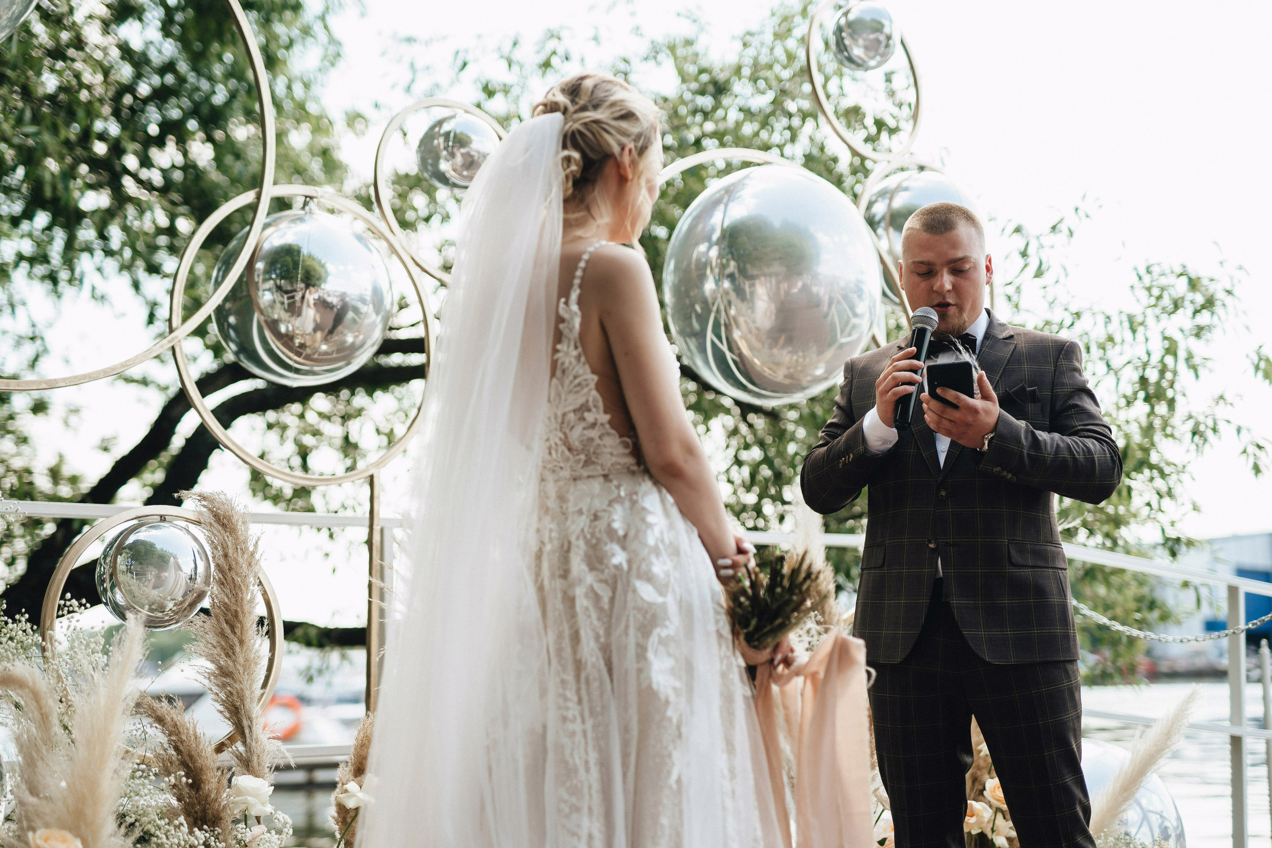 Александр и Анастасия. Организация и координация свадебных и семейных торжеств