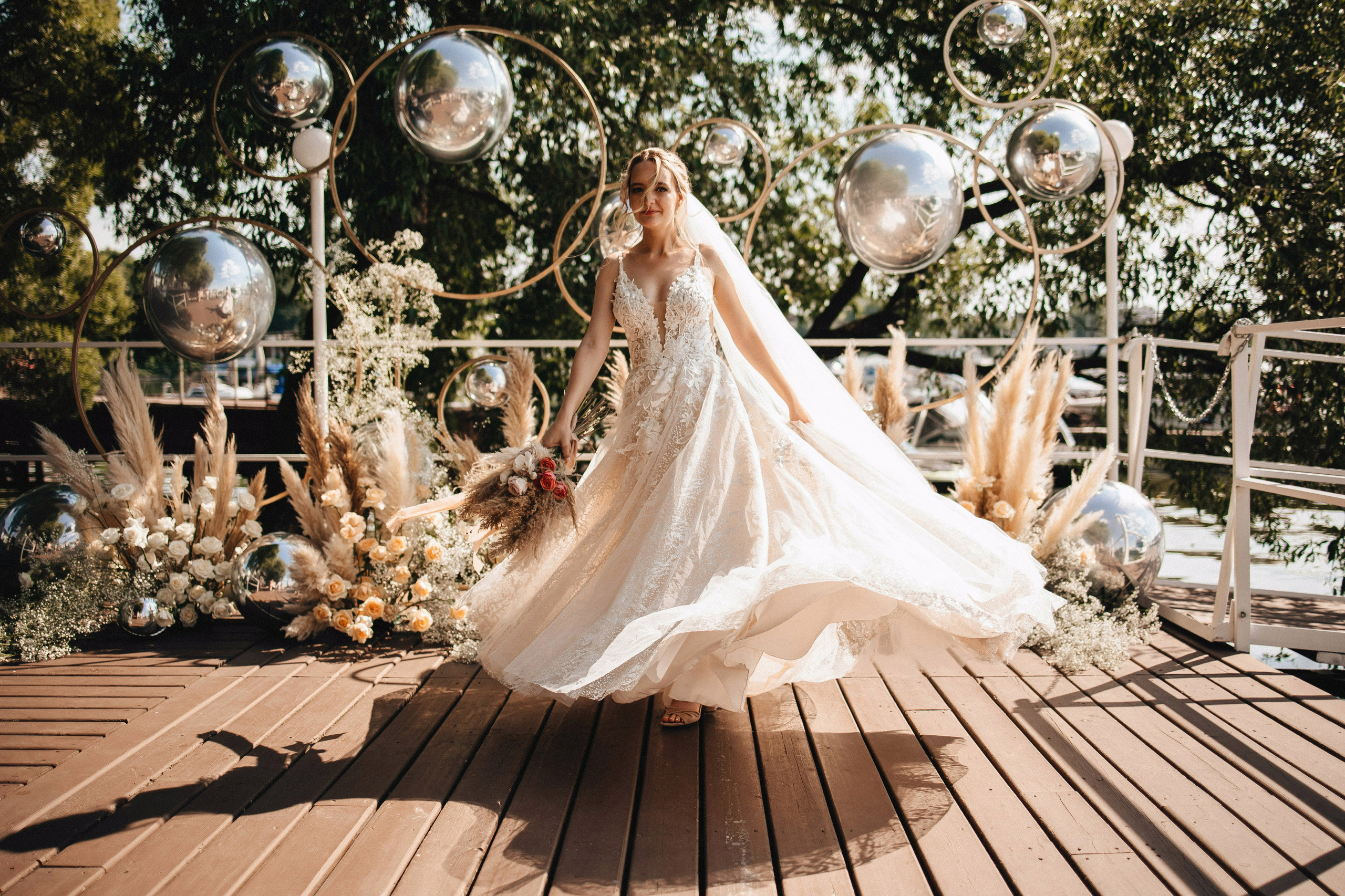 Александр и Анастасия. Организация и координация свадебных и семейных торжеств