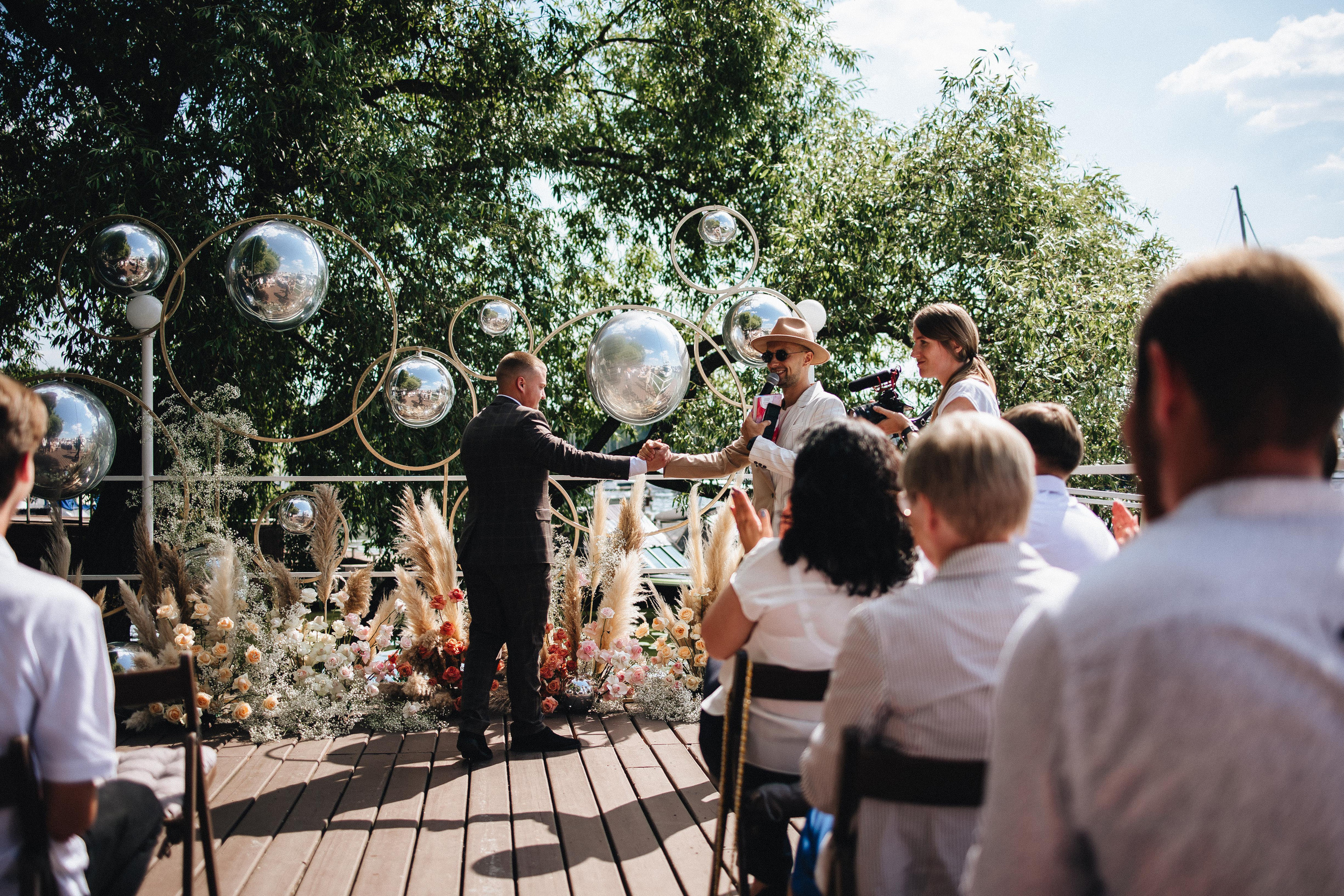 Александр и Анастасия. Организация и координация свадебных и семейных торжеств