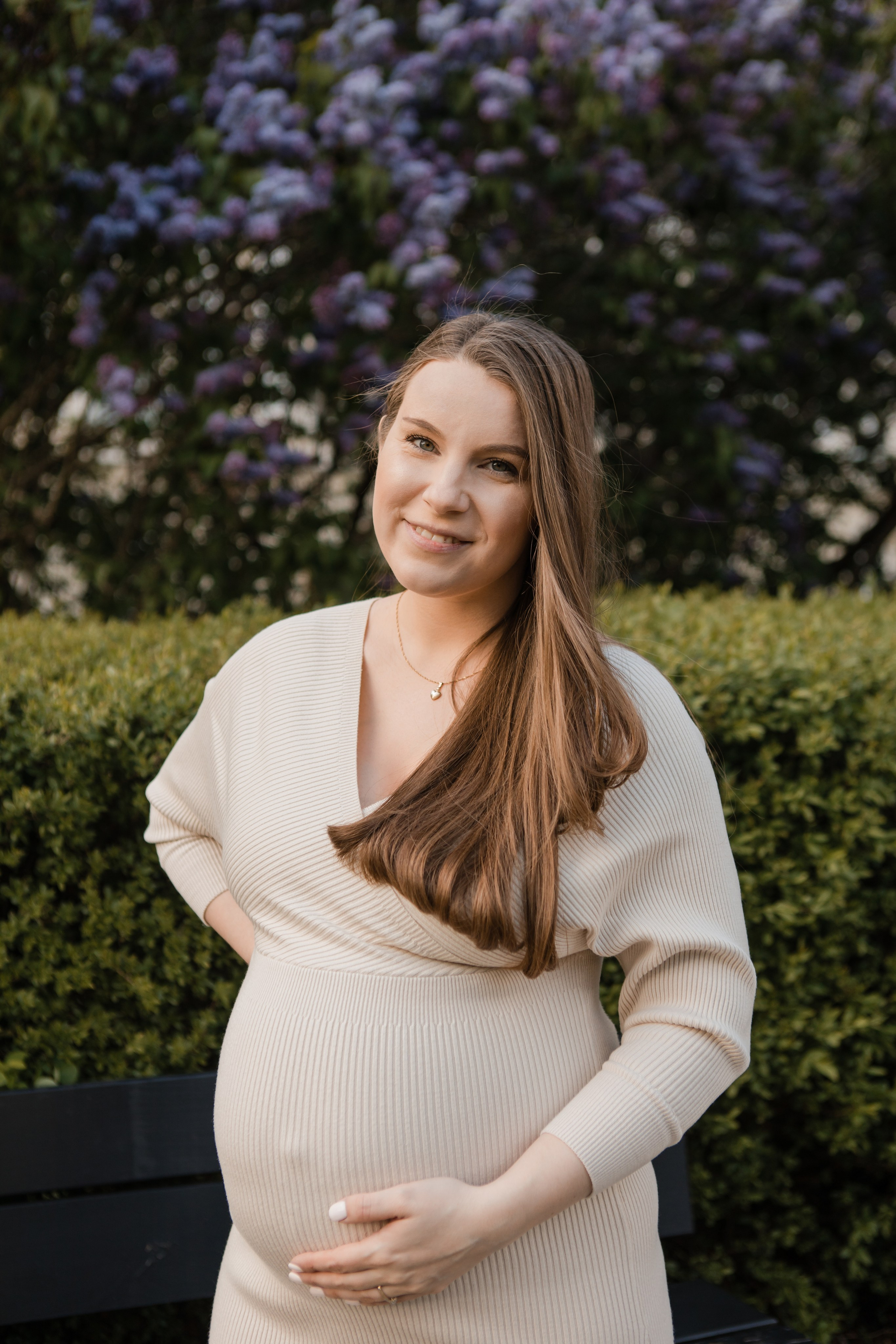 Семейная фотосессия Андрея и Марии. Видеосъемка и фотосъемка свадеб. Фотограф и оператор на свадьбу. Видеосъемка подкастов, собственная видео-фотостудии. Предметная фотосъемка