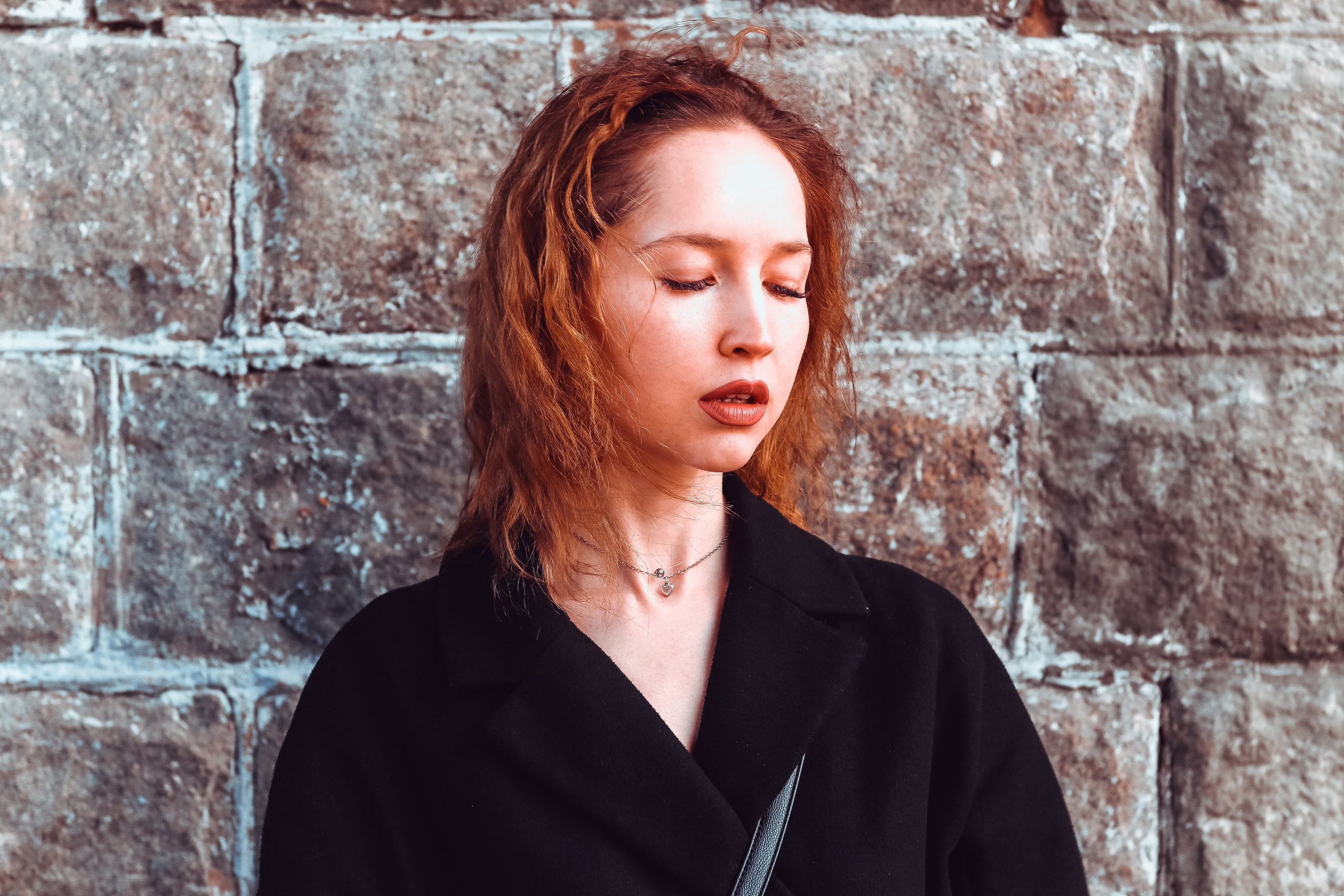 Алина в городе. Фотограф Пермь. Фотосессия в фотостудии Перми и на свежем воздухе